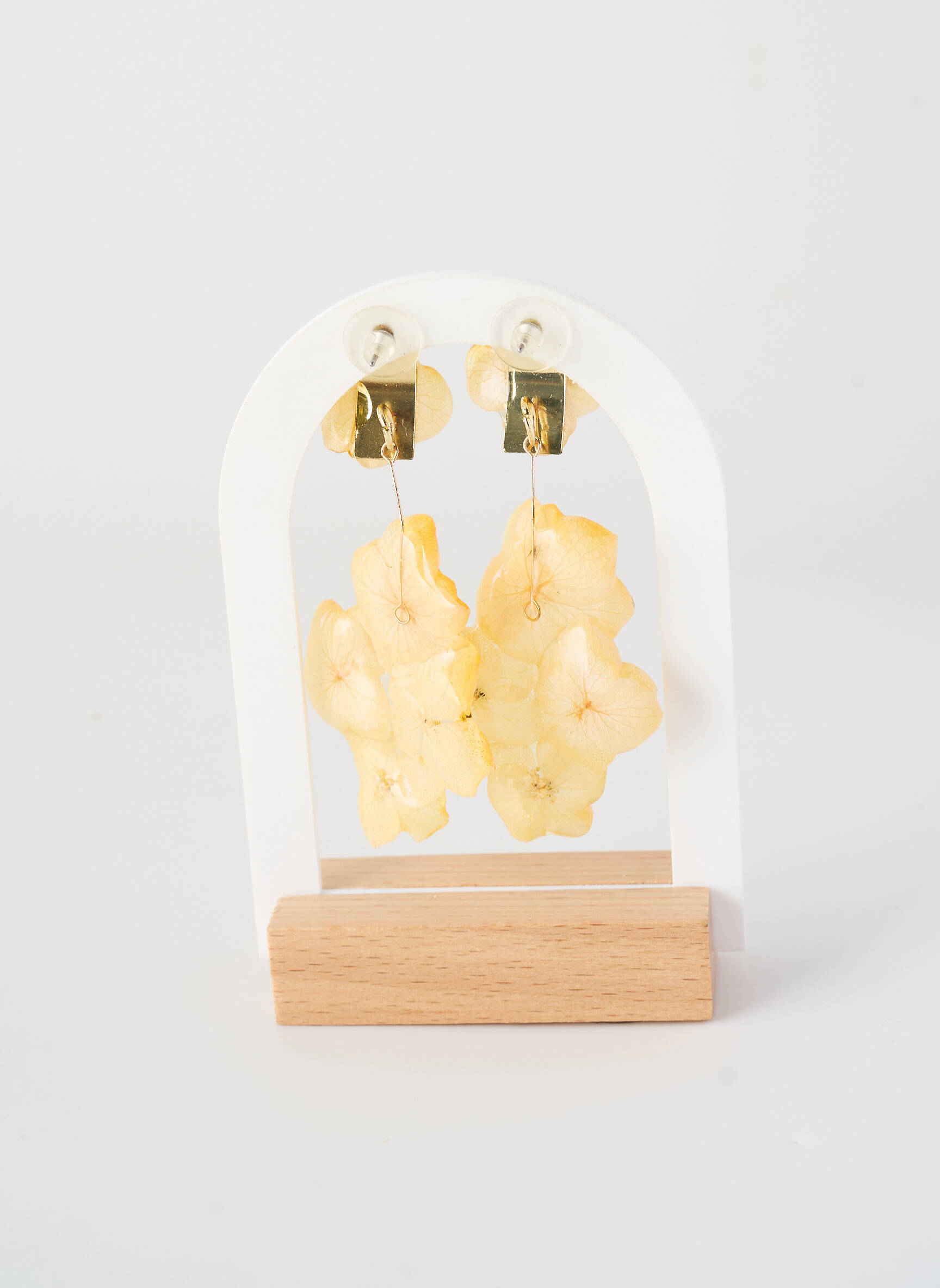 Boucles d’oreilles matériaux métal jaune CRÉOLES D'ALEXANDRINE femme