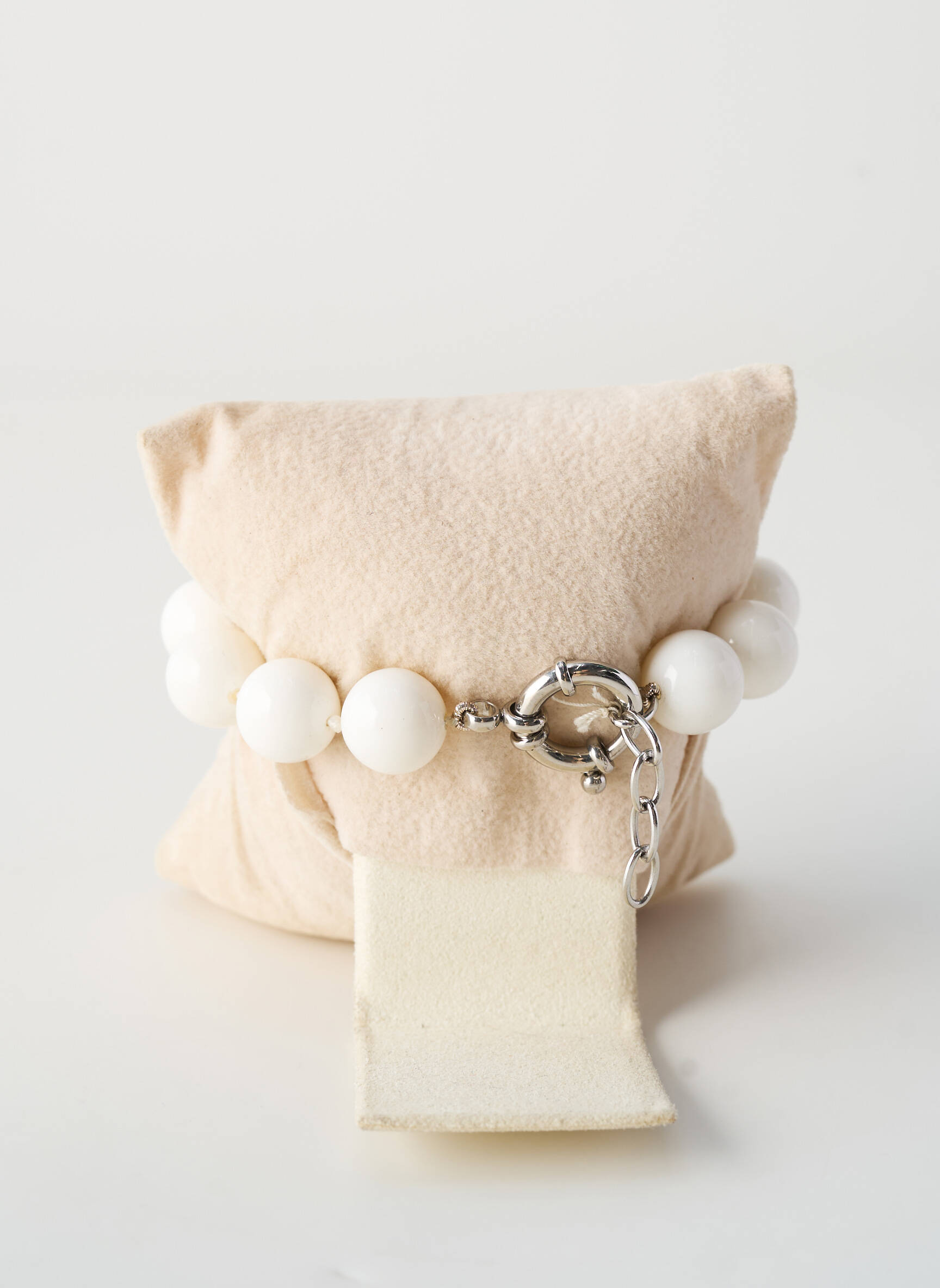 Bracelet fermeture fermoir clips blanc THABORA femme