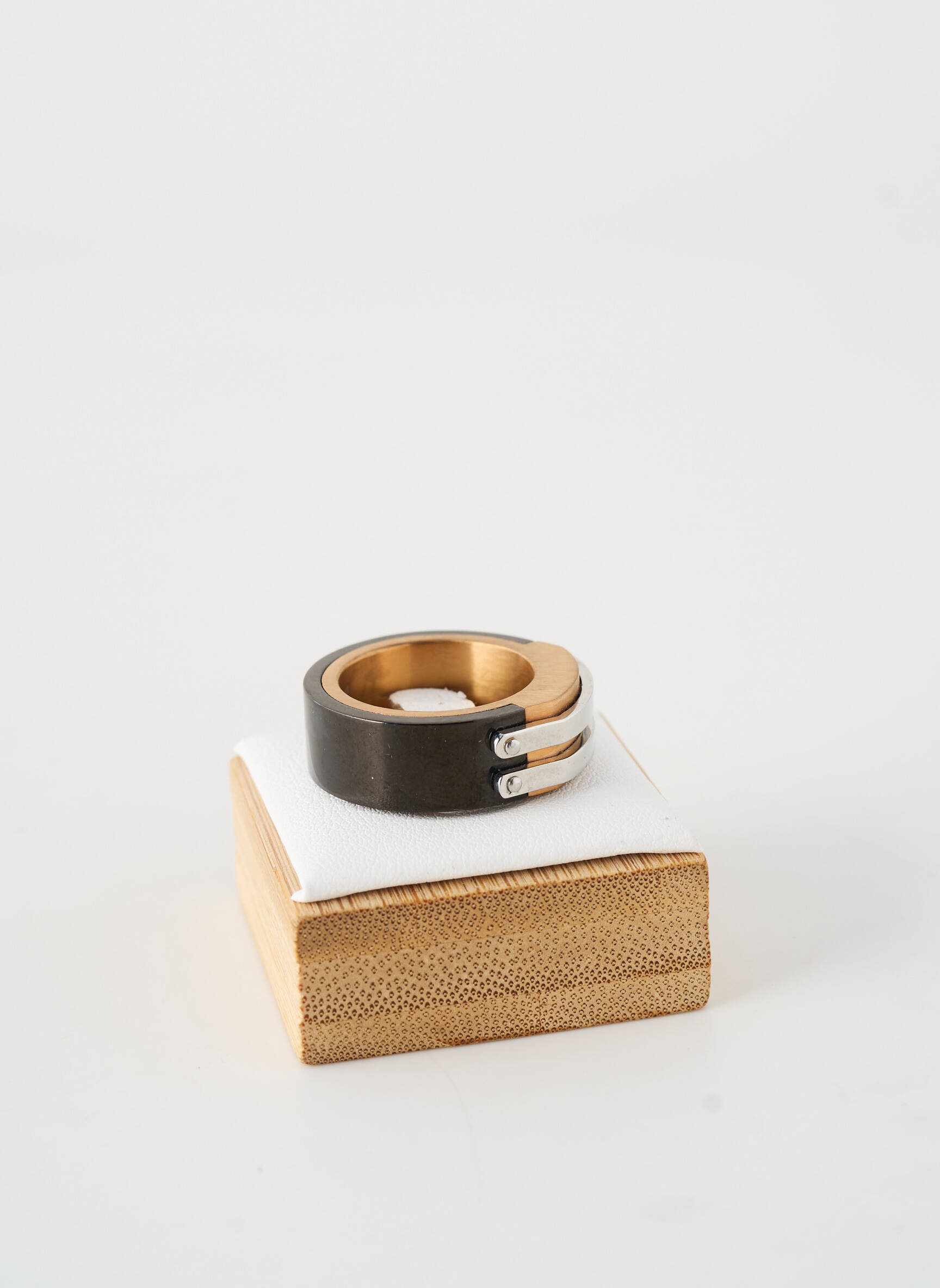 Bague matériaux métal noir COBRA homme