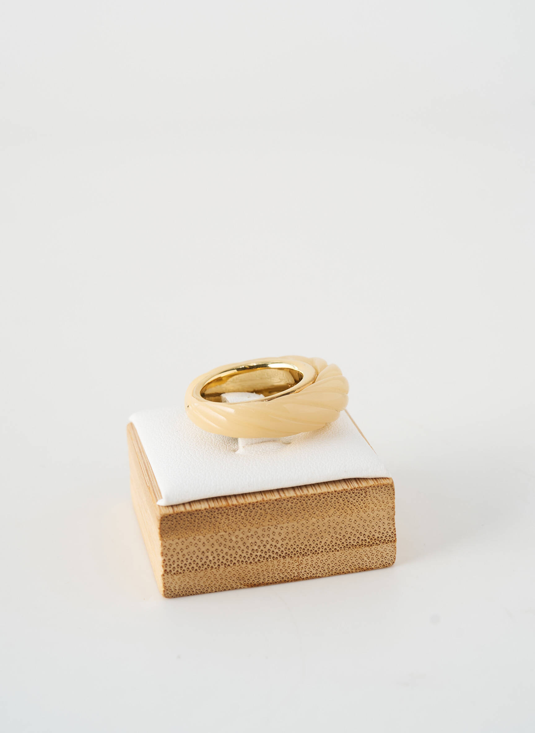 Bague matériaux plaqué or beige NINA RICCI femme