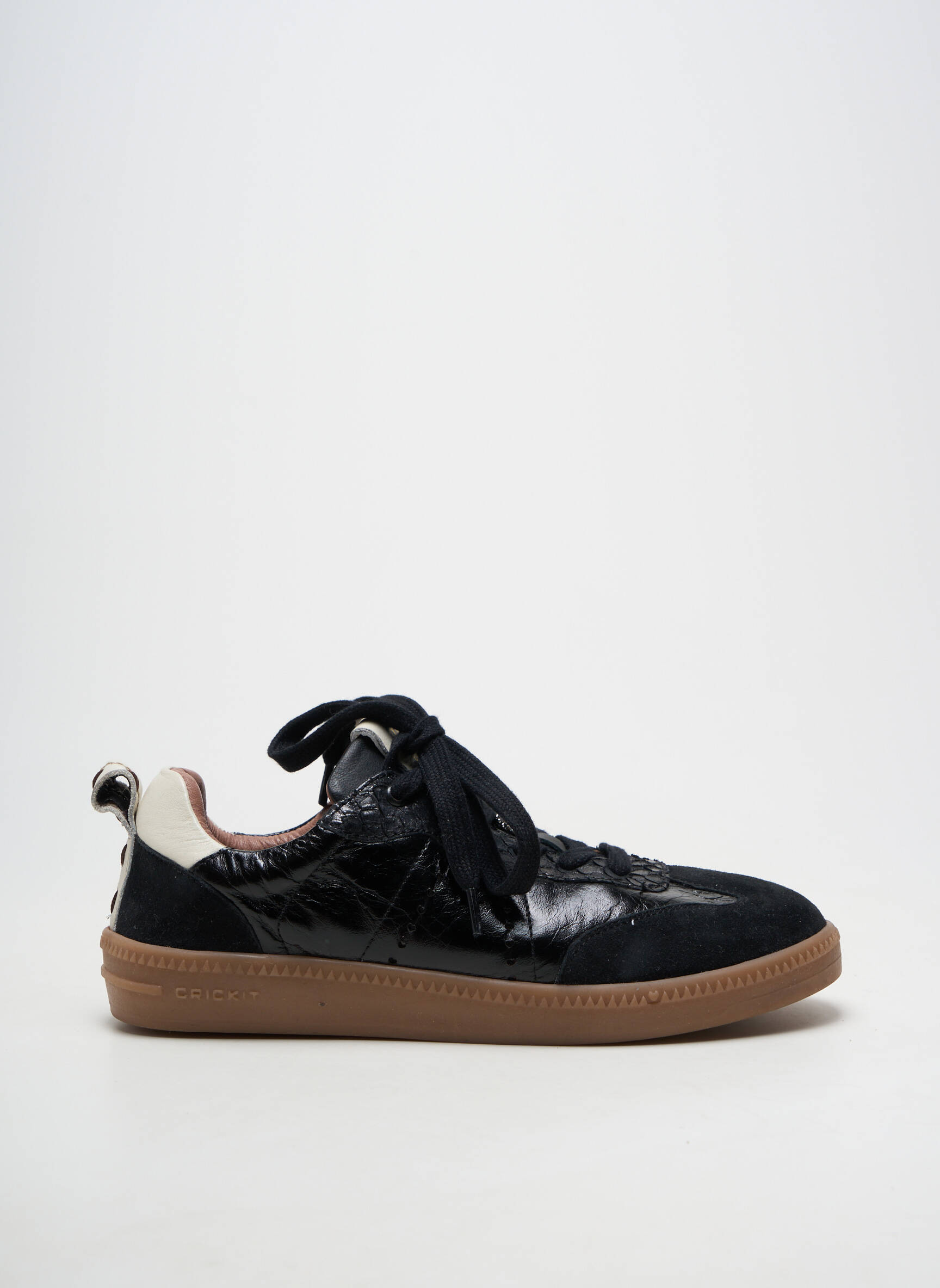 Baskets fermeture lacets talon plat jusqu'à 3cm noir CRICKIT HAMBURG femme