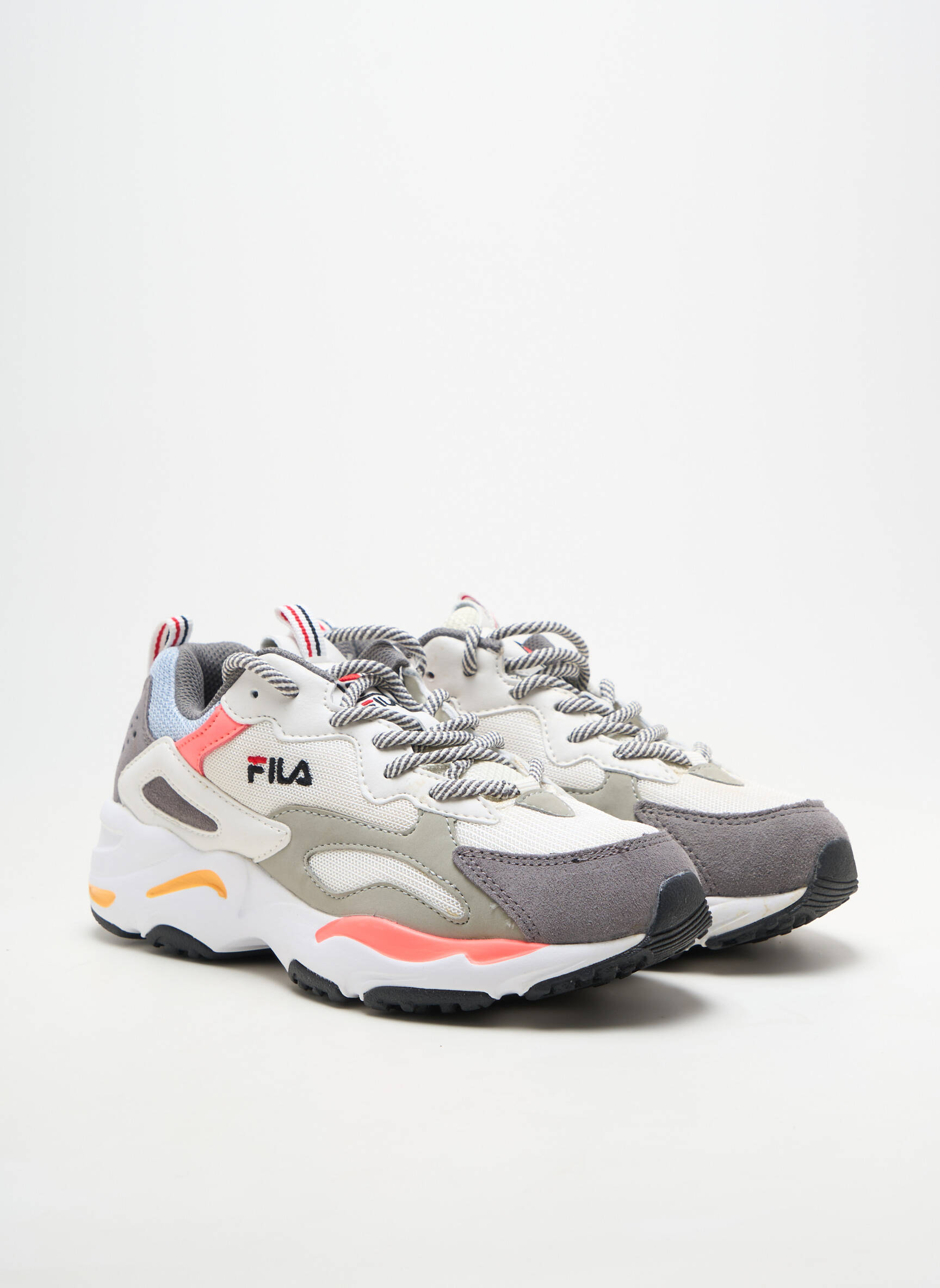Baskets fermeture lacets talon plat jusqu'à 3cm gris FILA femme
