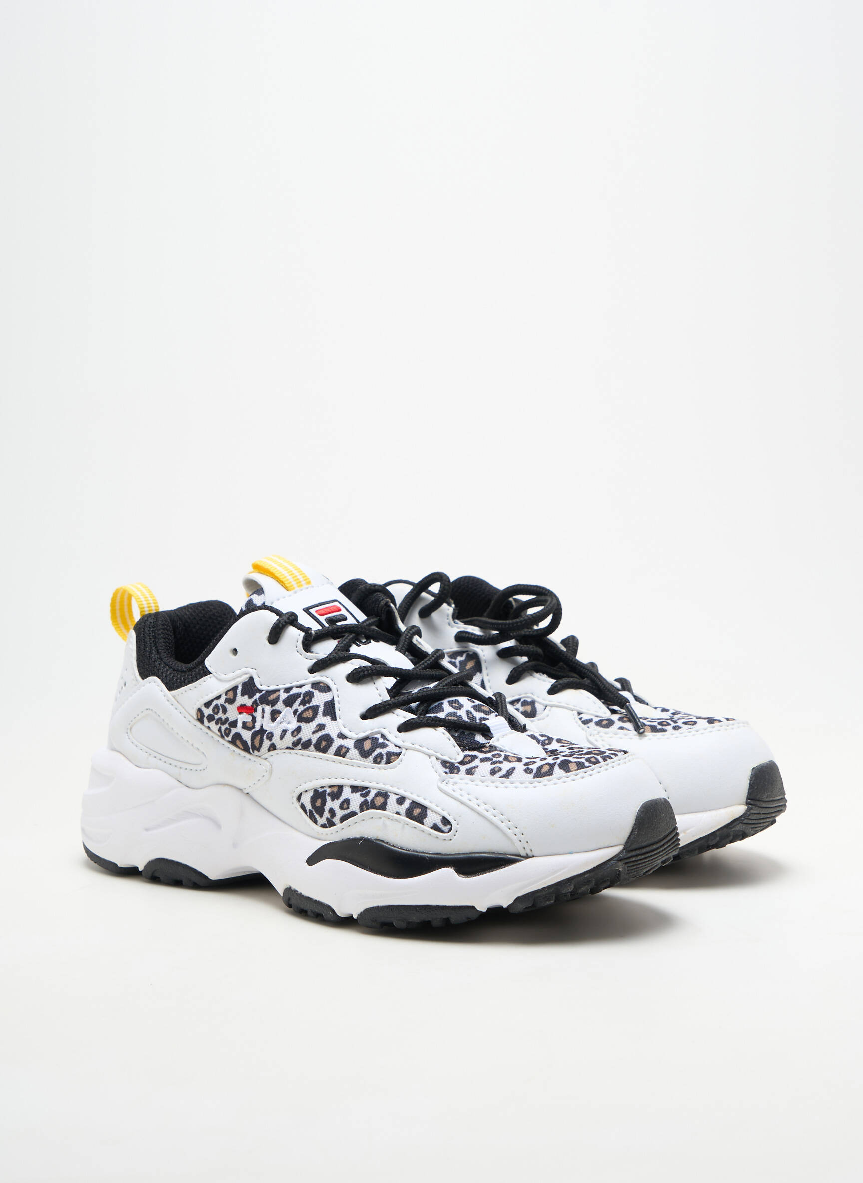 Baskets matière lisse talon plat jusqu'à 3cm blanc FILA femme