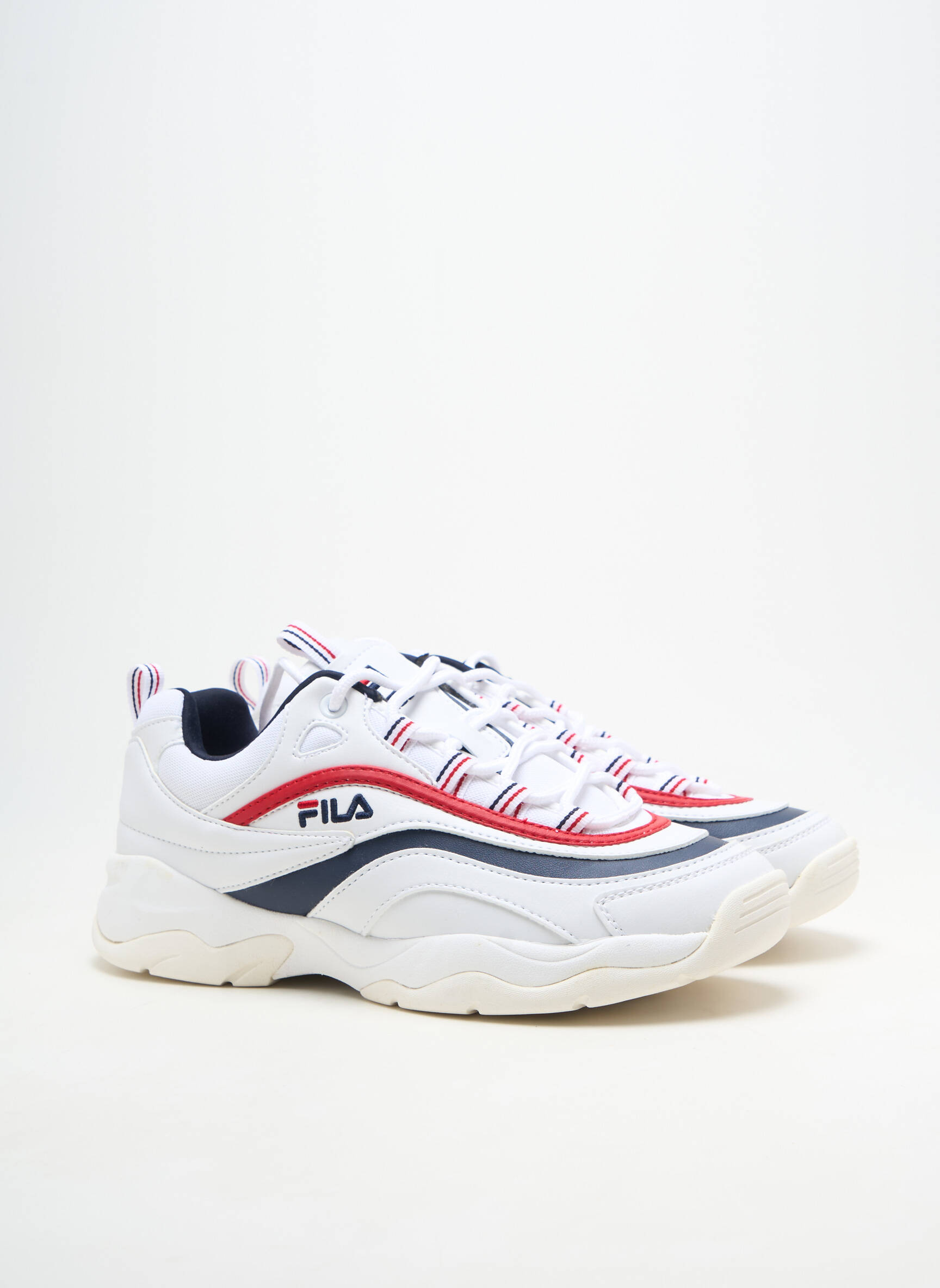Baskets bout rond talon plat jusqu'à 3cm blanc FILA femme