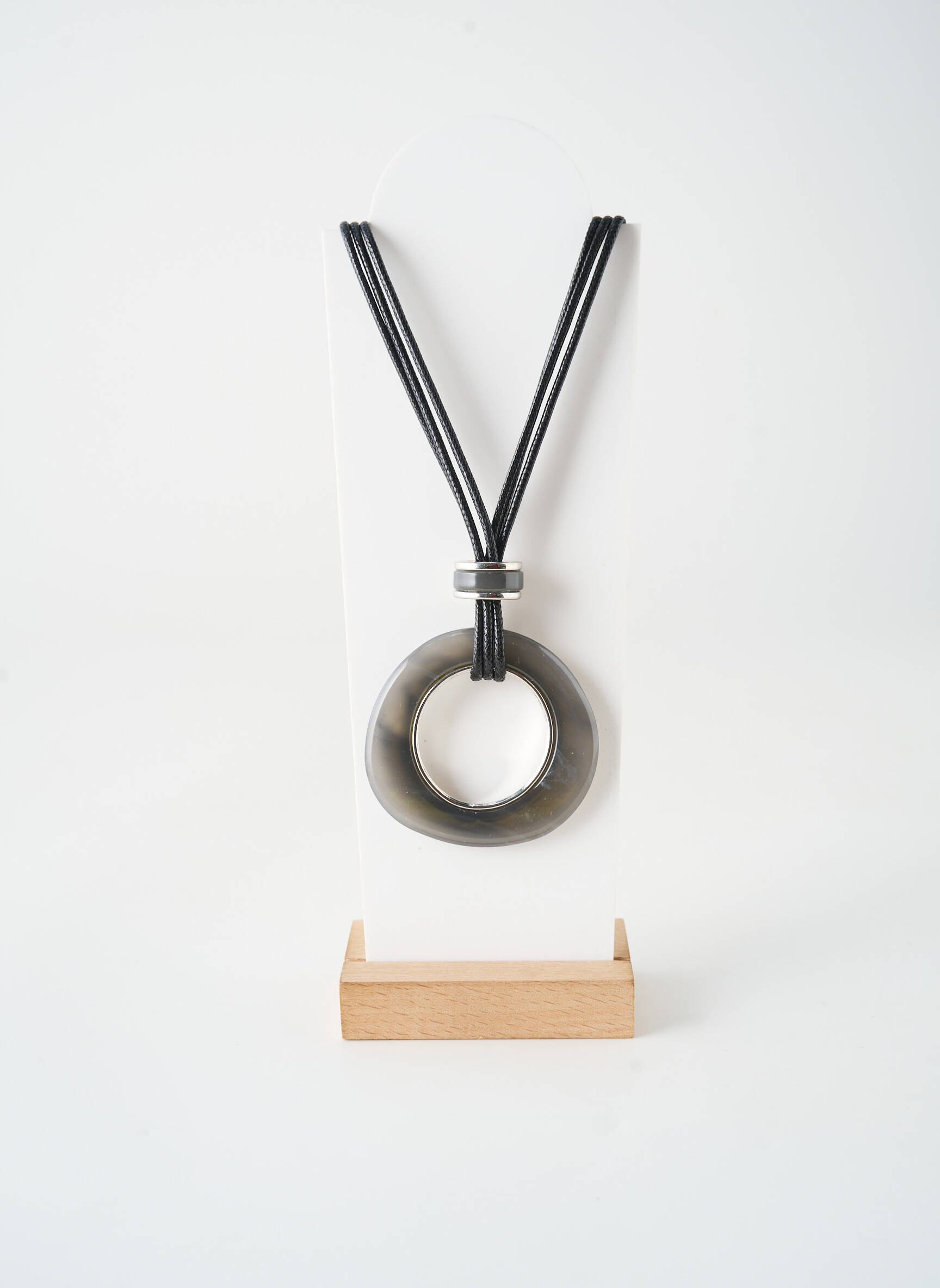 Collier matériaux métal noir TATA GISELE femme