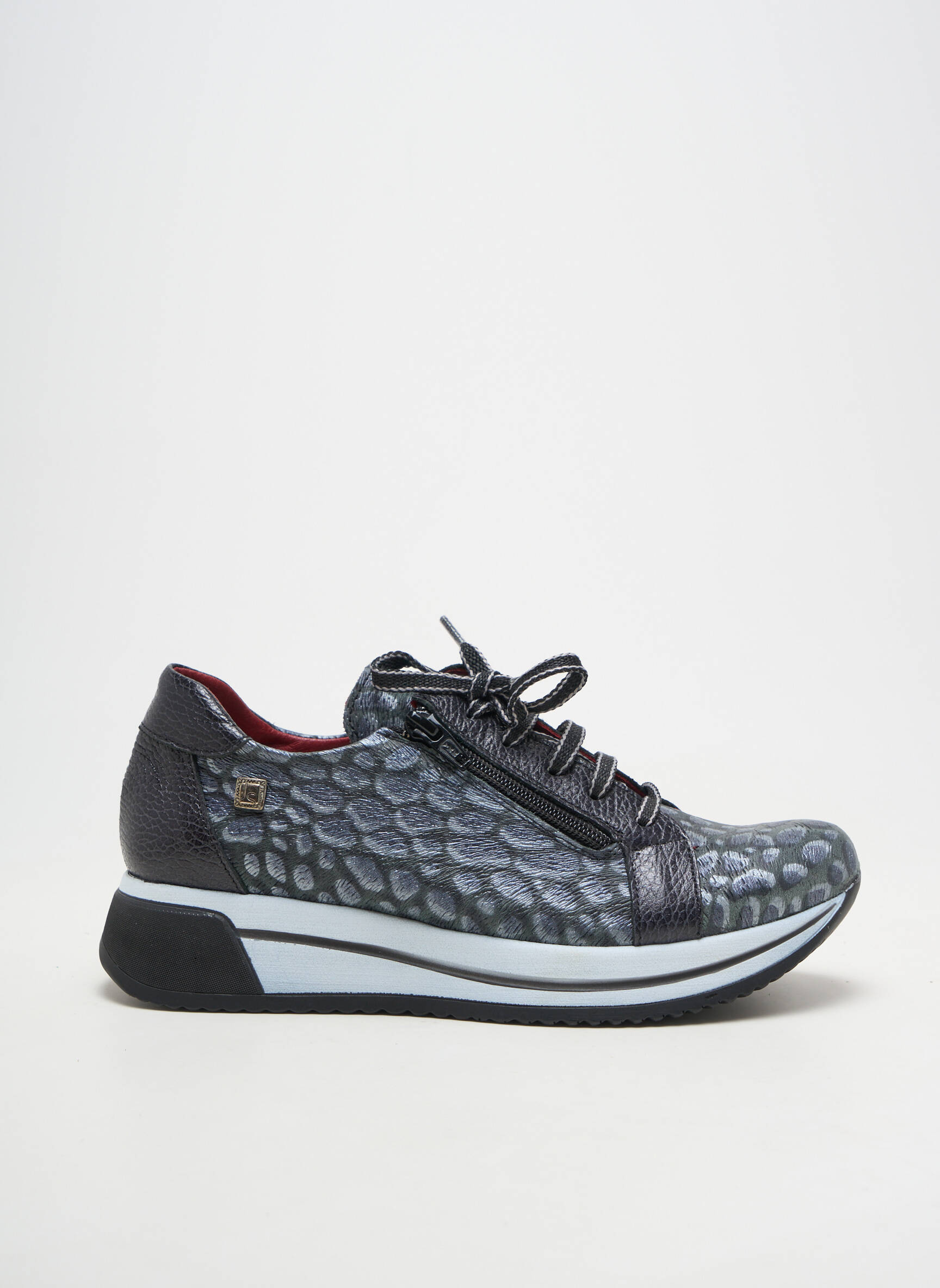 Baskets matière lisse talon plat jusqu'à 3cm noir JOSE SAENZ femme