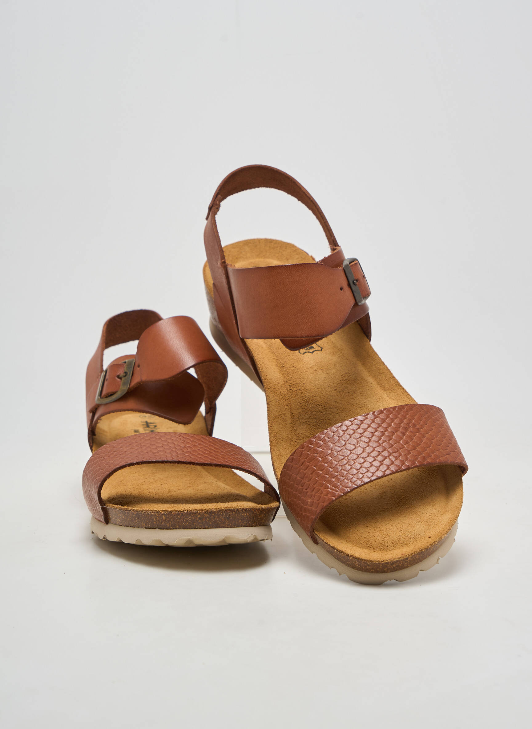 Sandales/nu pieds matière lisse talon de 4 à 6cm marron ARIMA femme