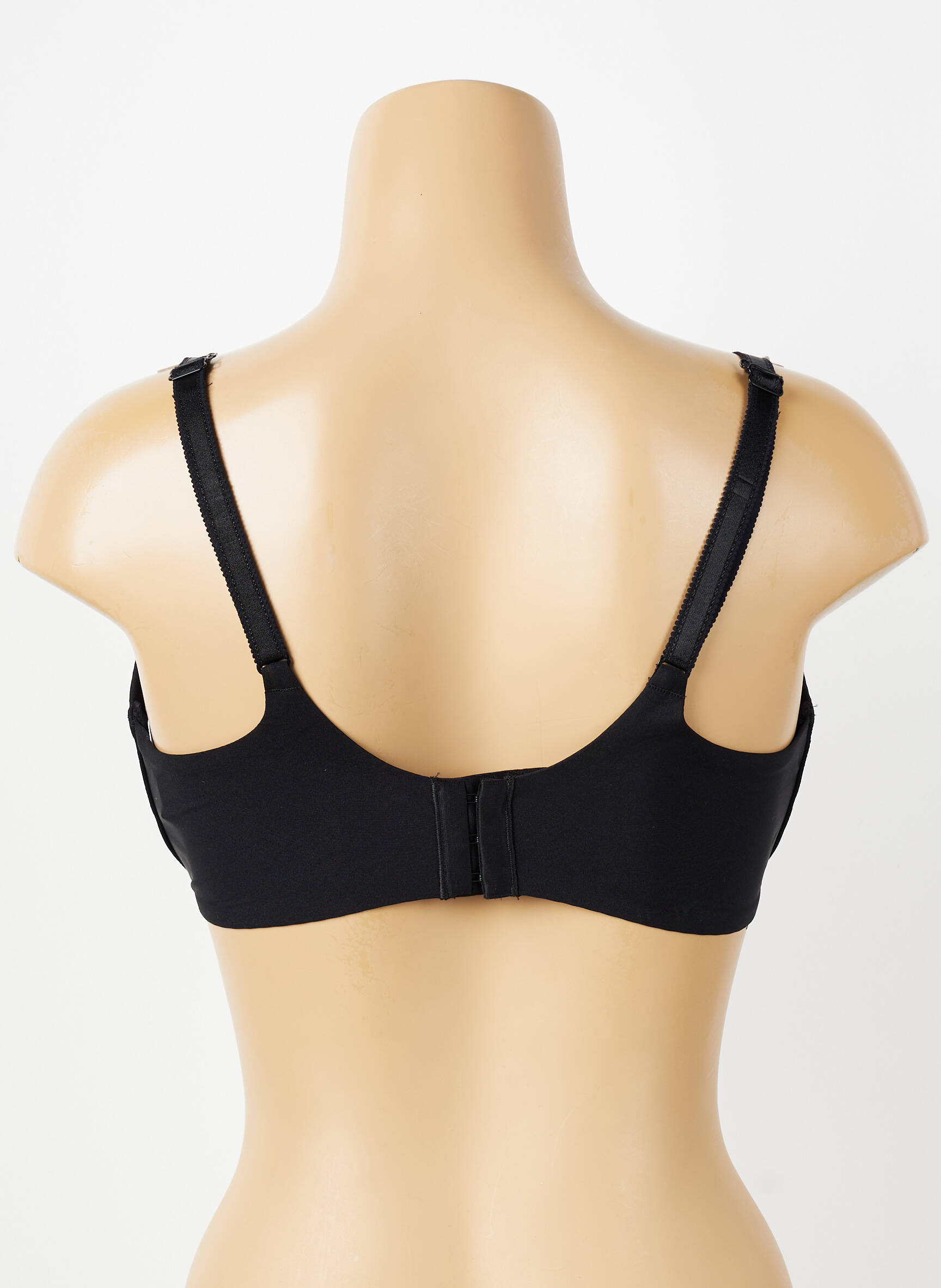 Soutien-gorge bretelle multi position haut soutien-gorge moulé noir CHANTELLE femme