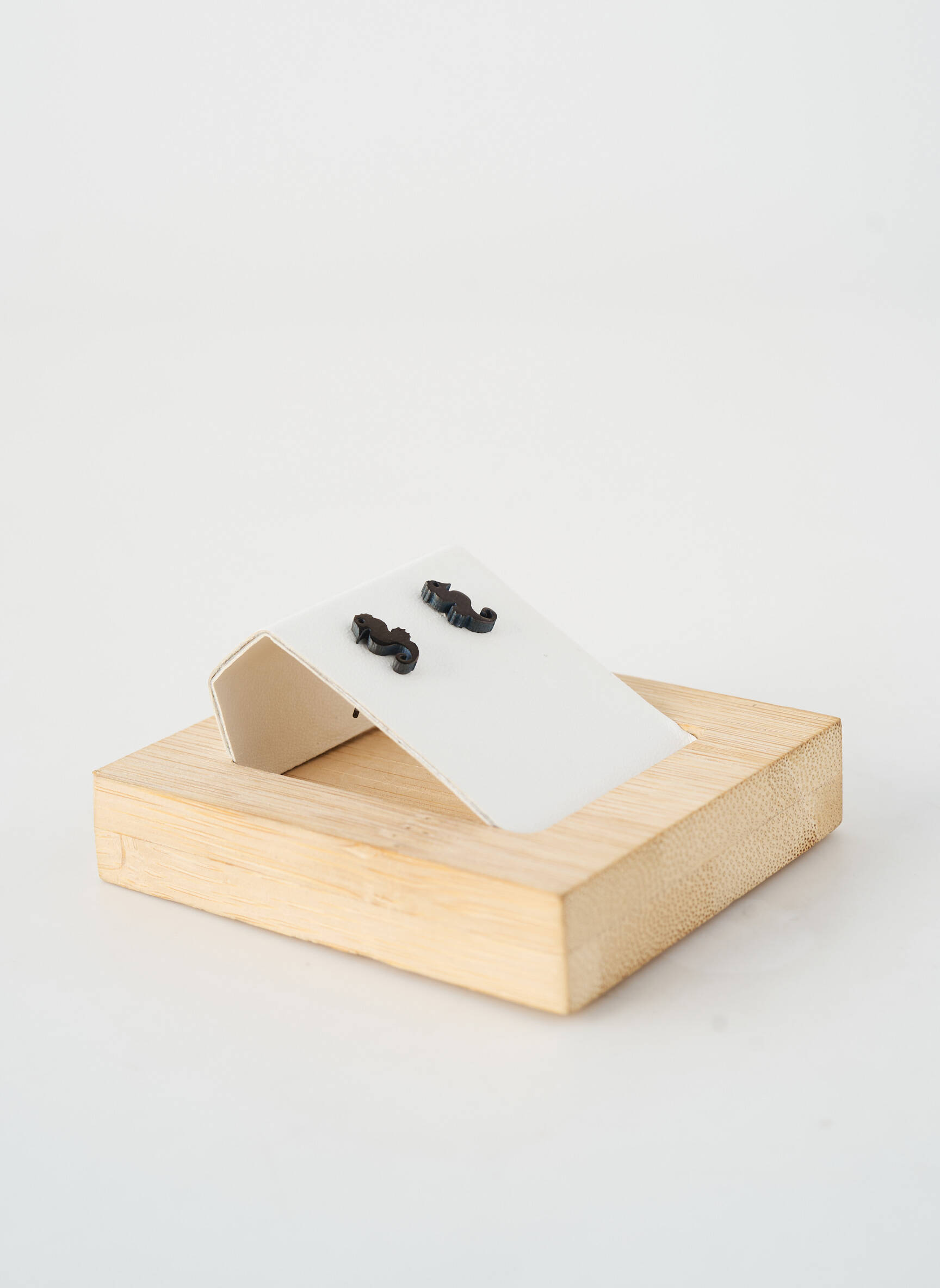 Boucles d’oreilles noir TATA GISELE fille