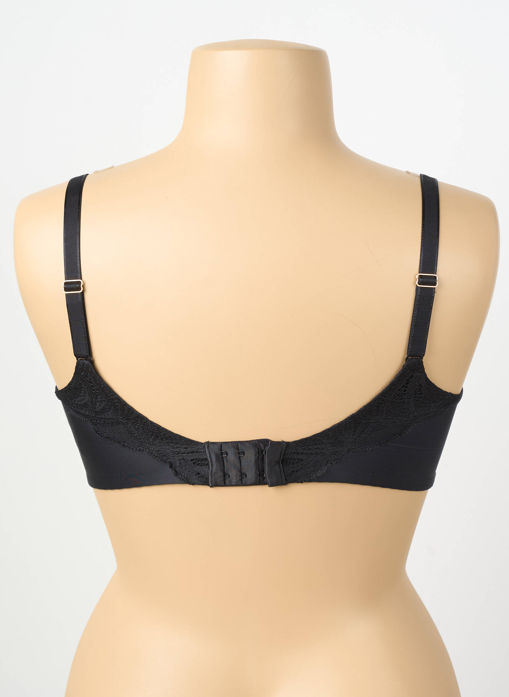 Soutien-gorge effet matière satinée haut soutien-gorge moulé noir FEMILET femme