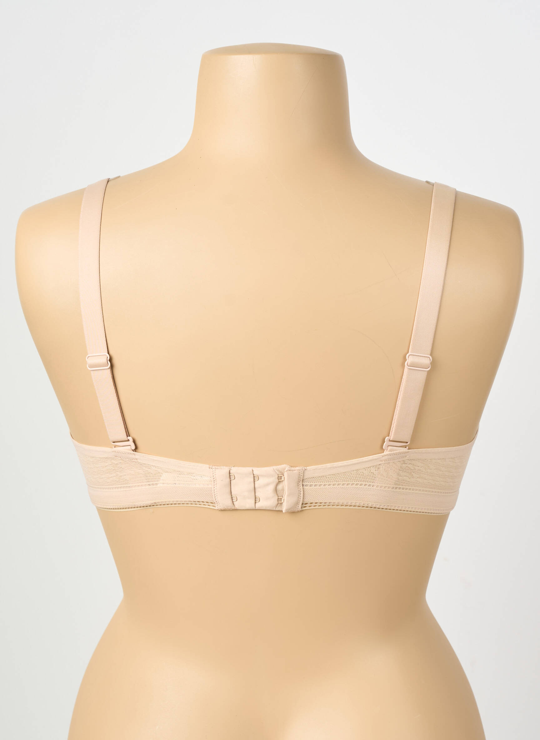 Soutien-gorge effet matière satinée haut soutien-gorge moulé chair SIMONE PERELE femme