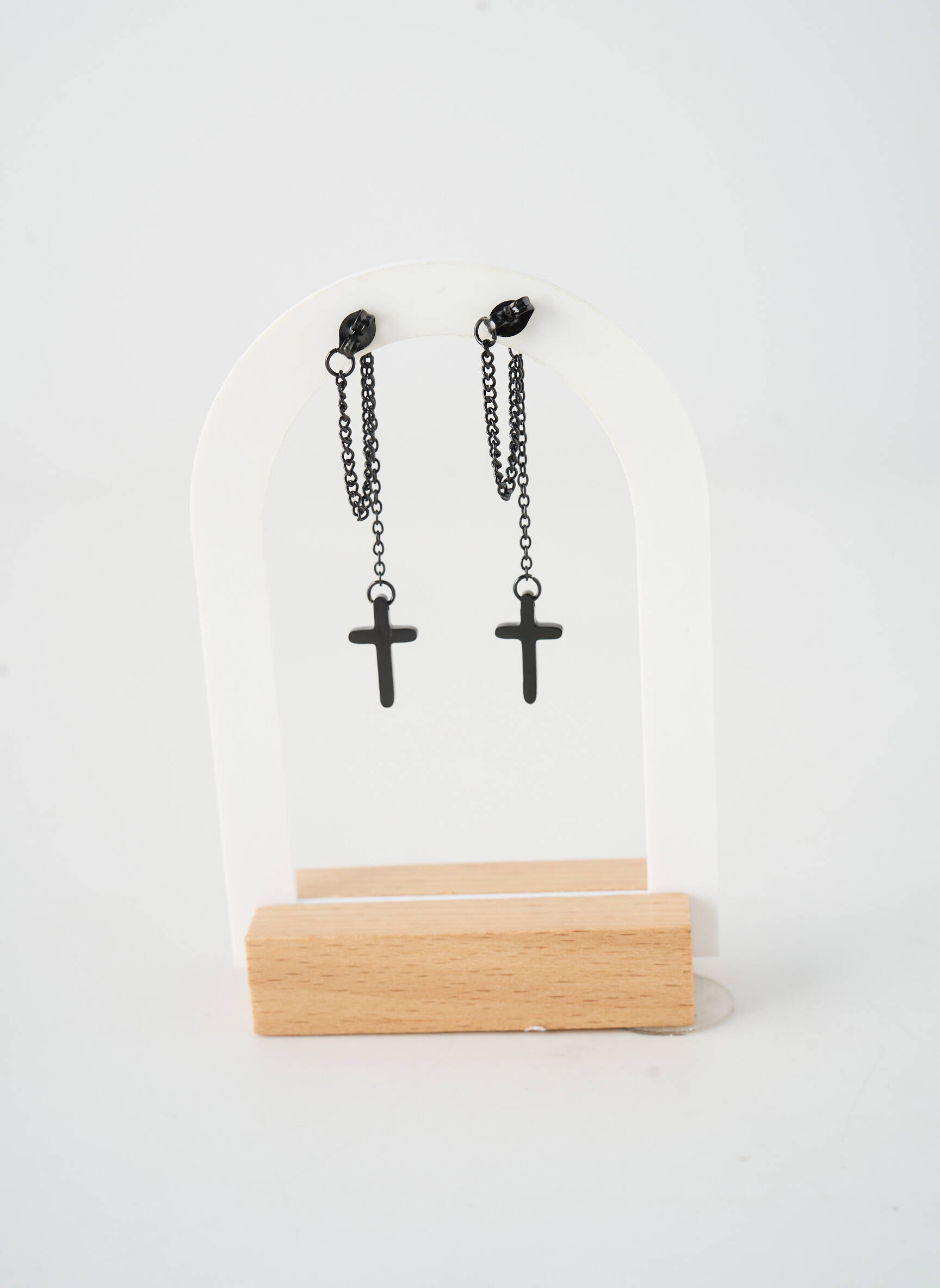 Boucles d’oreilles fermeture crochet noir TATA GISELE femme