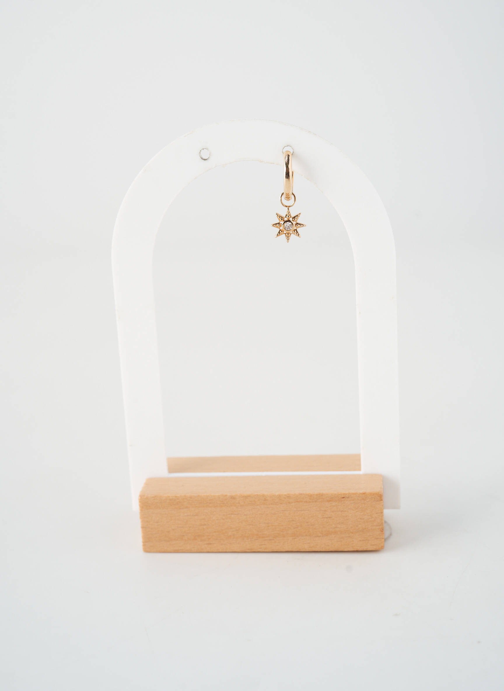 Boucle d'oreille mono fermeture fermoir créole or TATA GISELE femme
