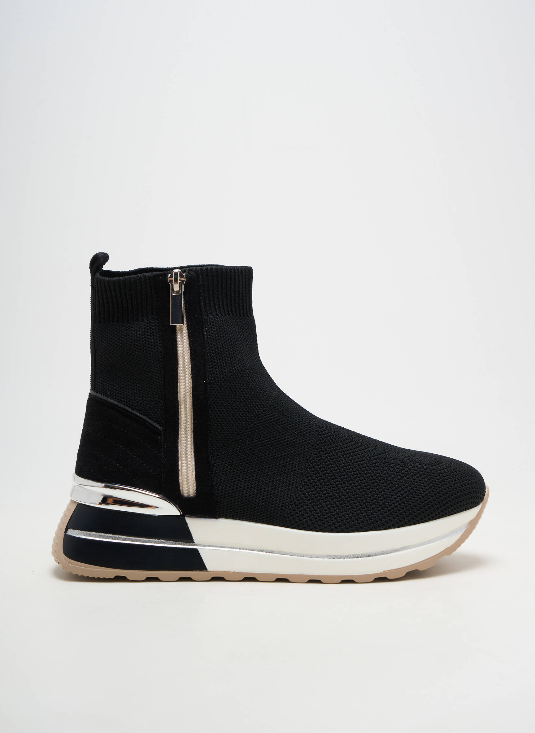 Baskets bout rond talon de 4 à 6cm noir EXÉ femme