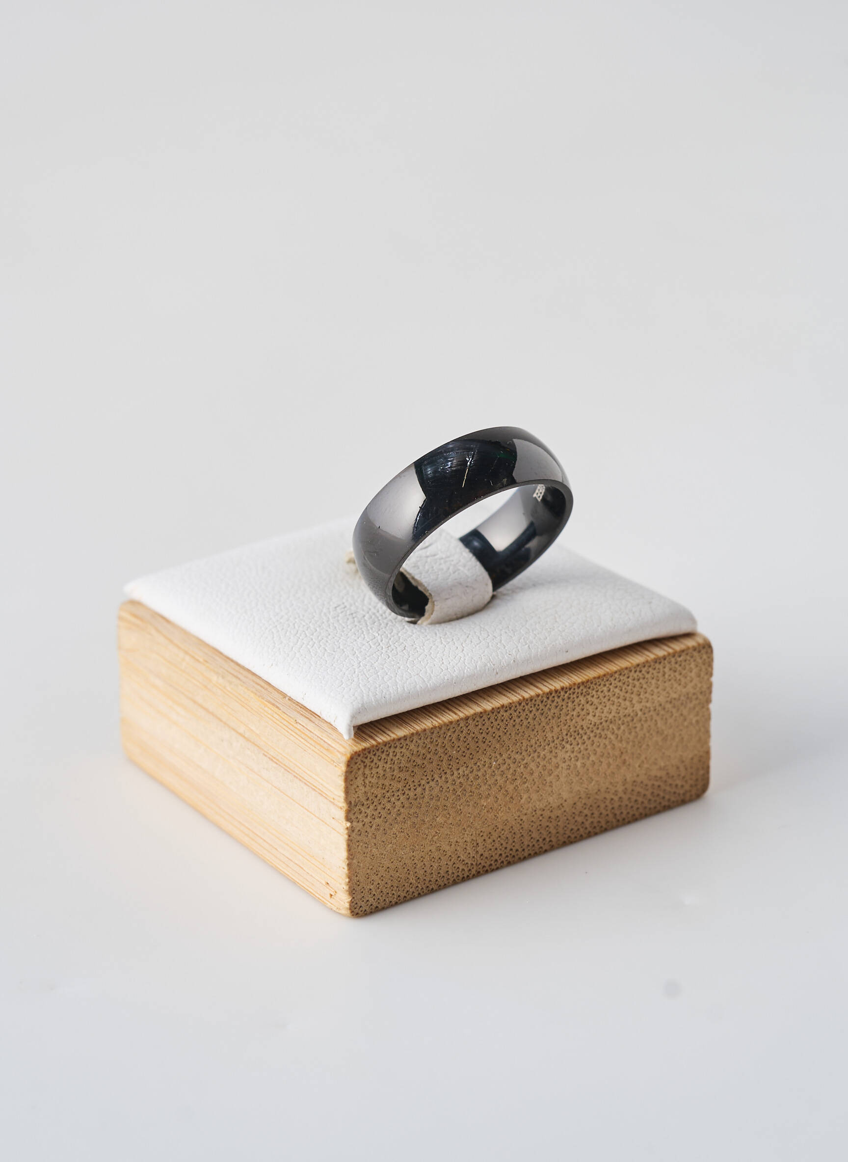 Bague noir TATA GISELE homme