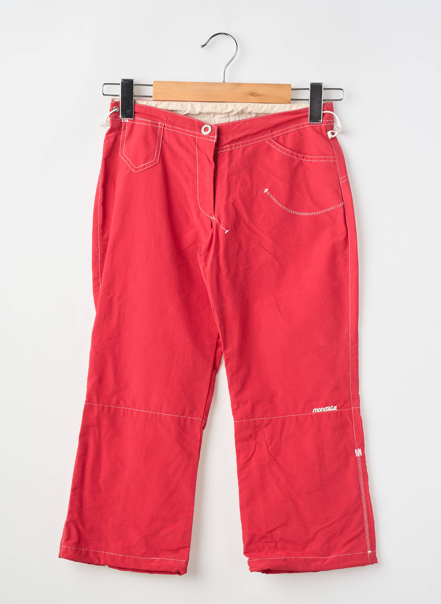 Pantalon droit fermeture zippée sous rabat boutonné taille ajustable rouge MONDACA fille