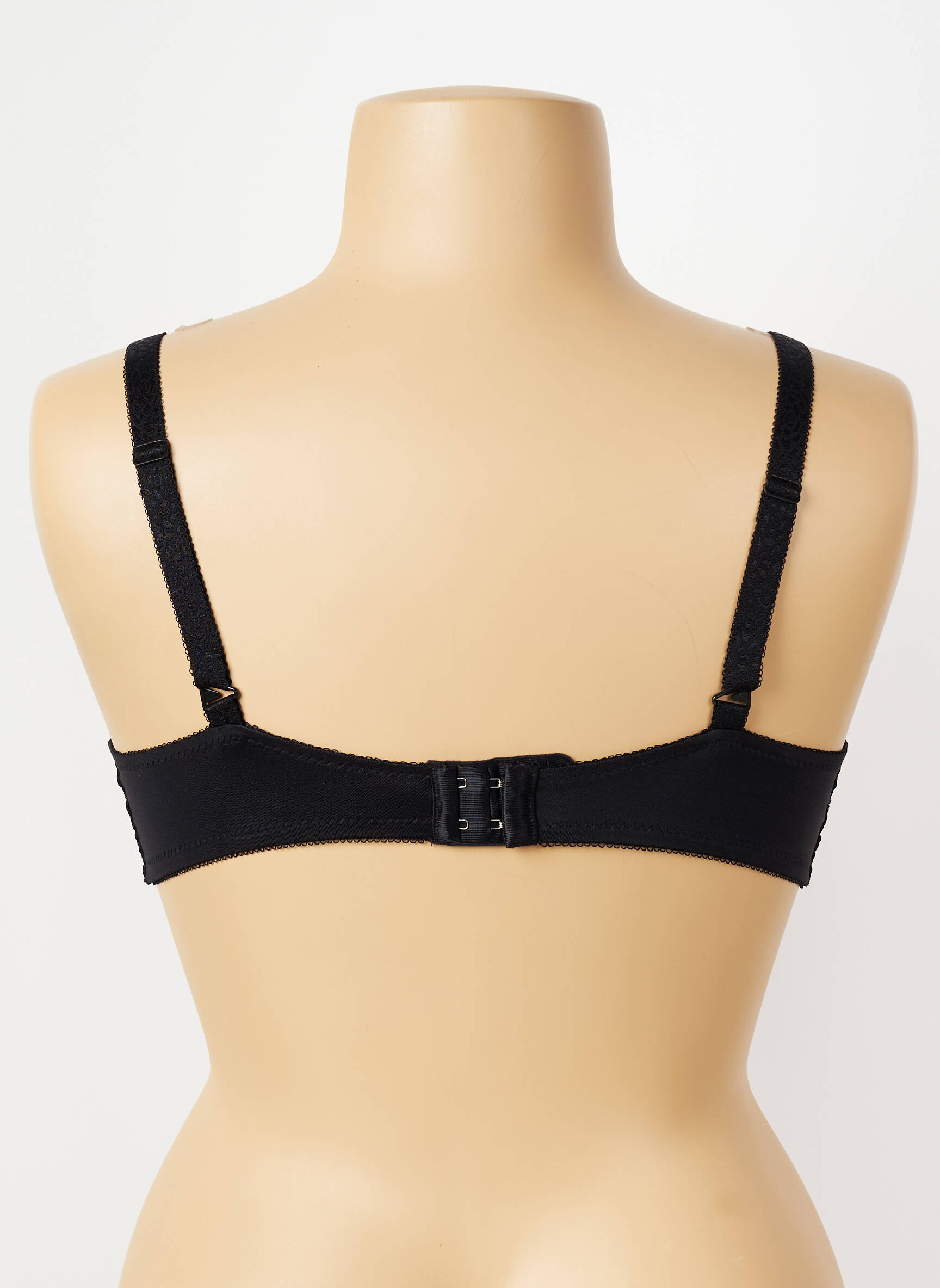 Soutien-gorge légère et transparente haut soutien-gorge emboitant noir TRIUMPH femme