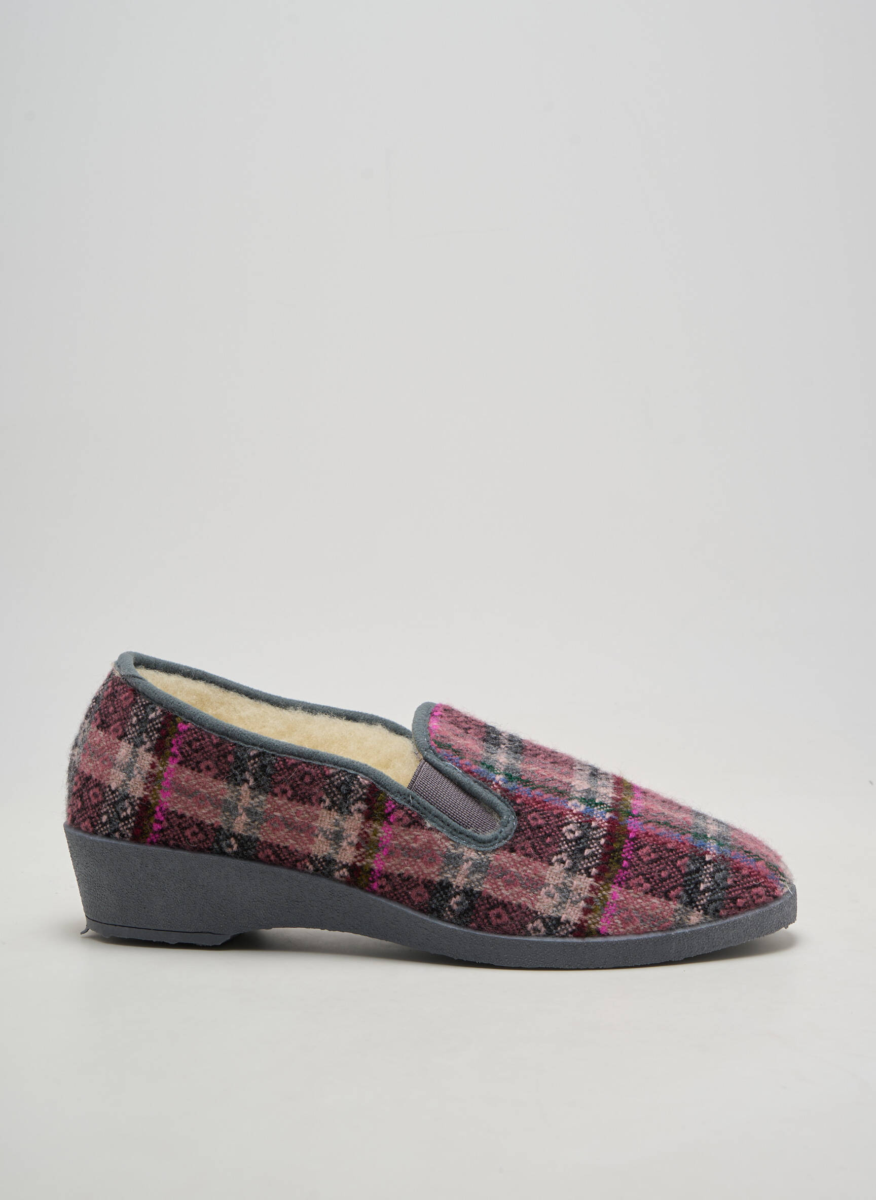 Chaussons/pantoufles  talon de 4 à 6cm rose SEDAGYL femme