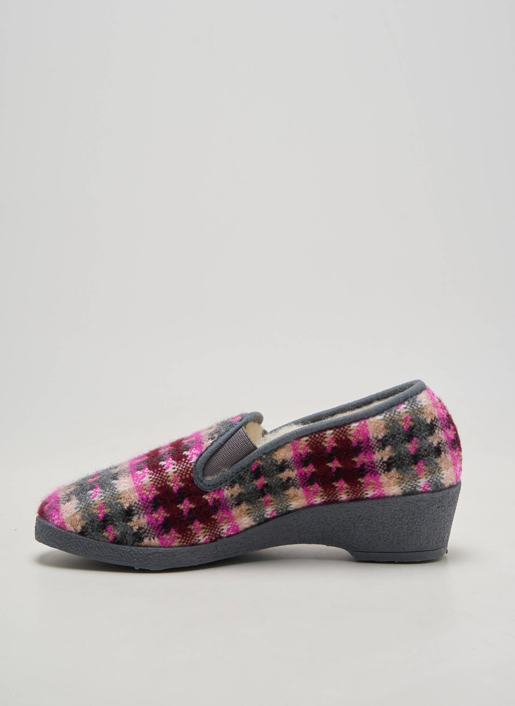 Chaussons/pantoufles  talon de 4 à 6cm gris SEDAGYL femme