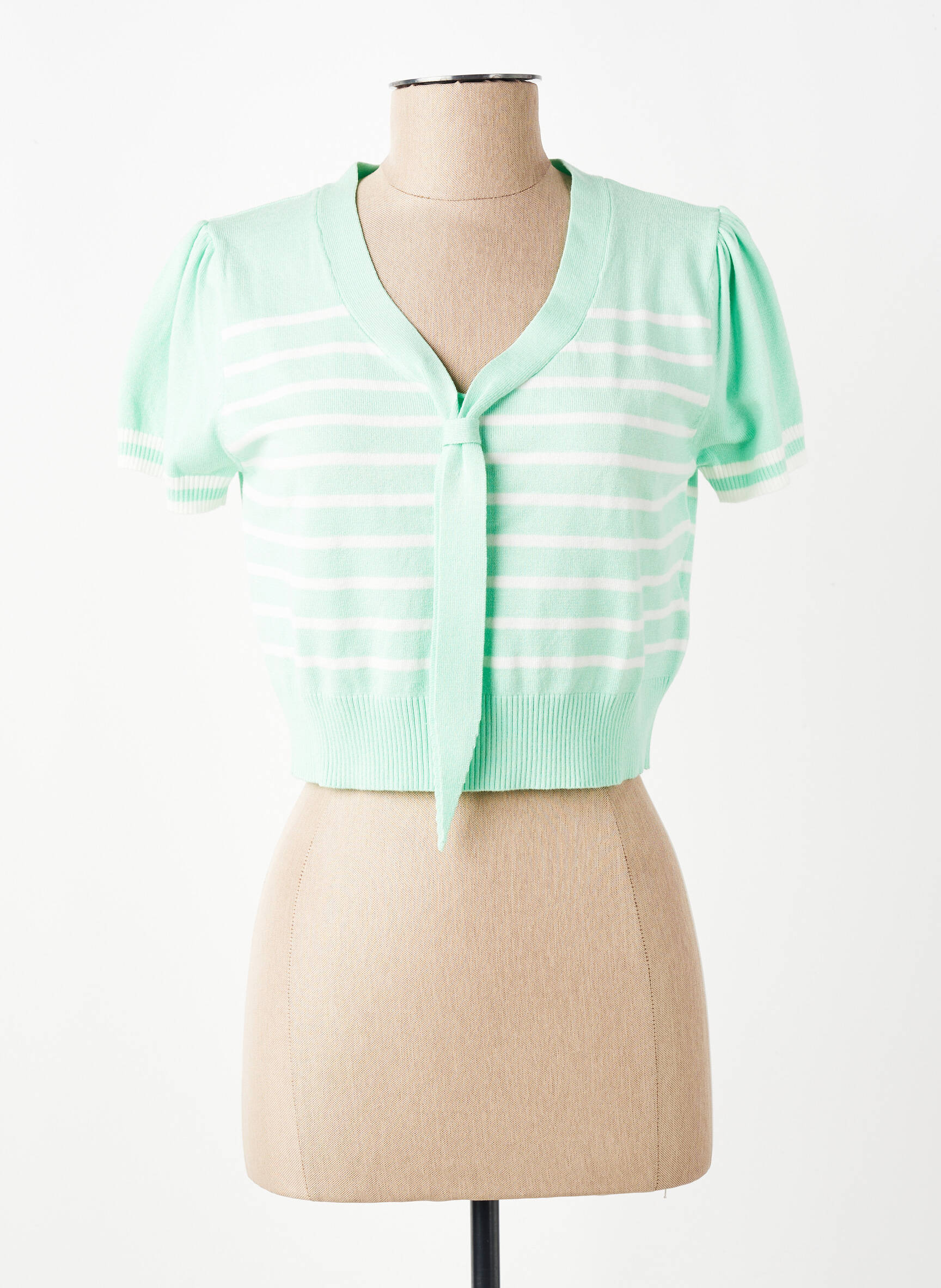 Pull col v manches courtes vert BANNED femme