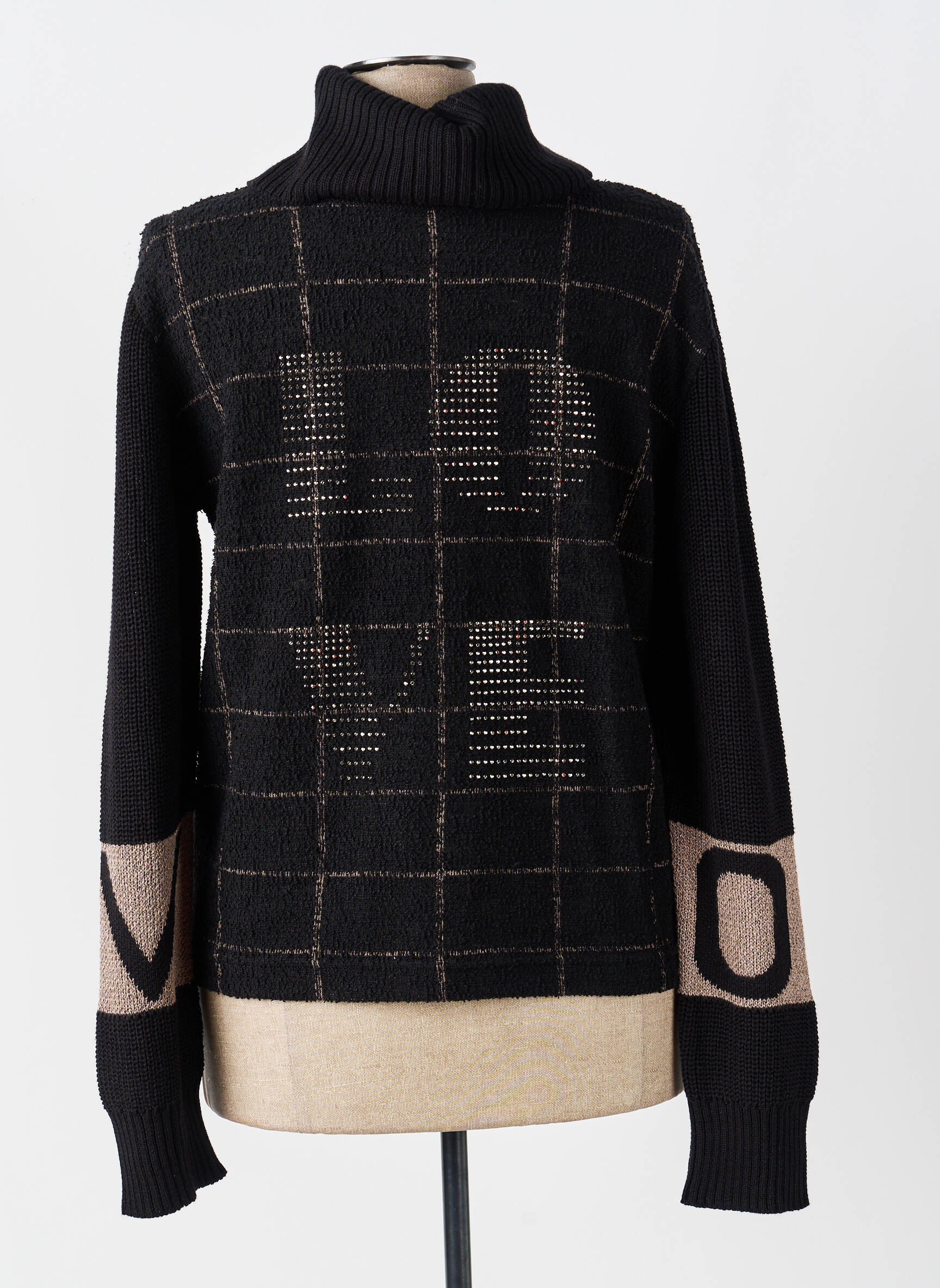 Pull col roulé coupe cintrée manches longues noir BETTY BARCLAY femme