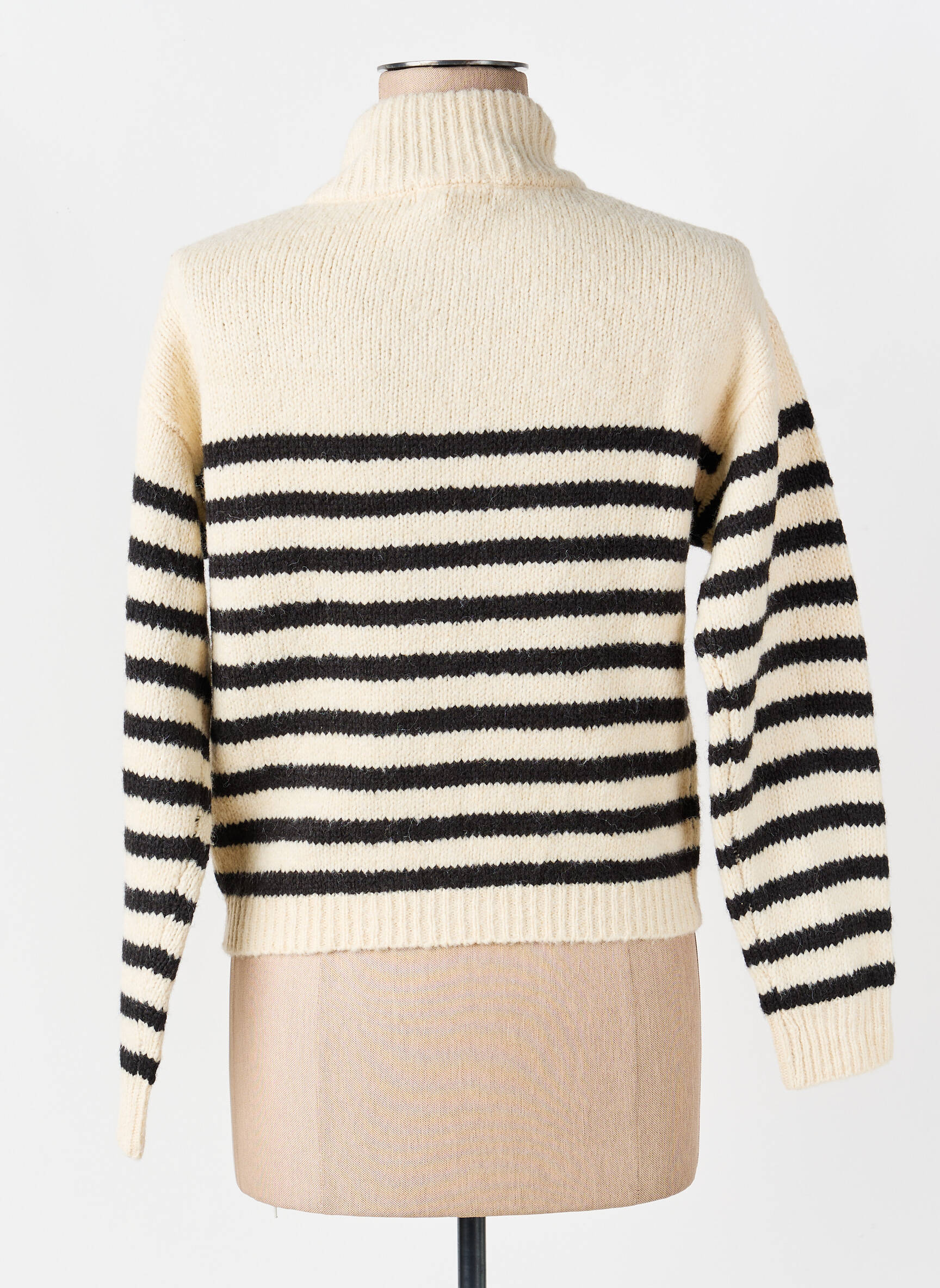 Gilet manches longues coupe cintrée noir WHITE STUFF femme
