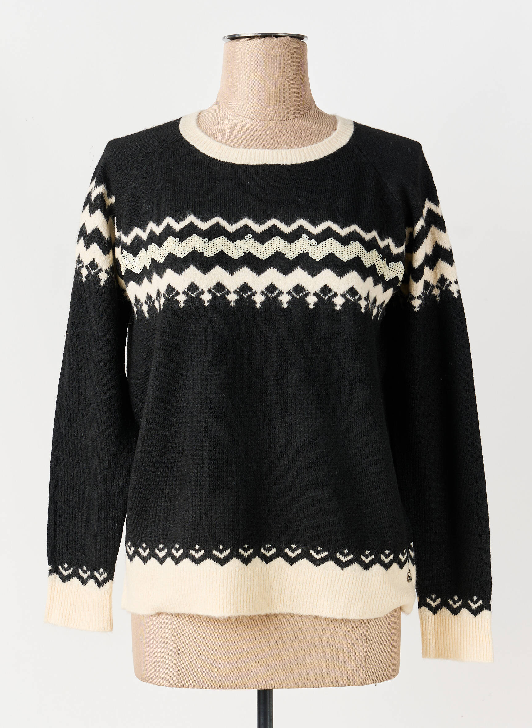 Pull coupe droite manches longues noir ARTIGLI femme