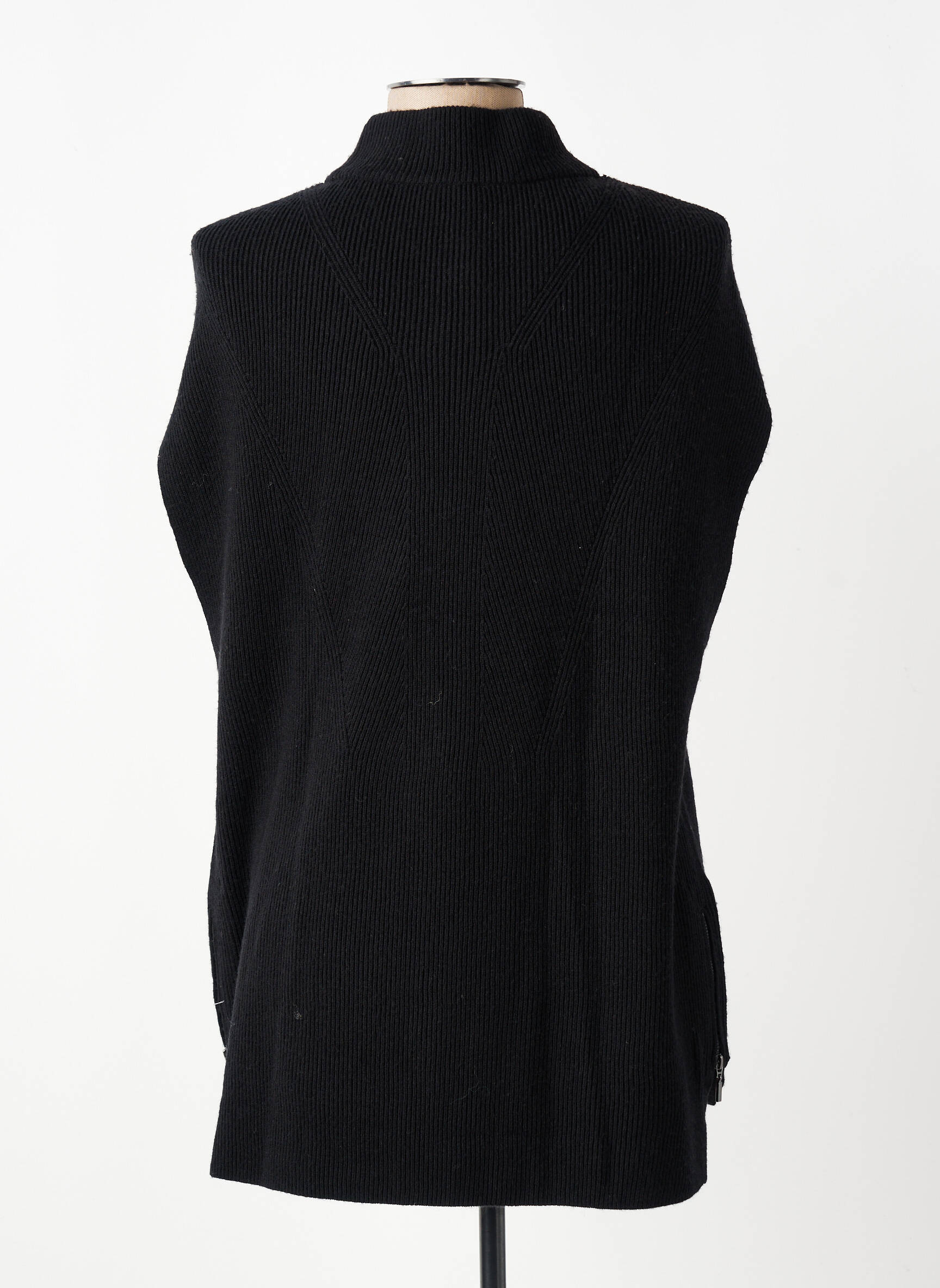Pull col roulé coupe cintrée sans manche noir GERRY WEBER femme