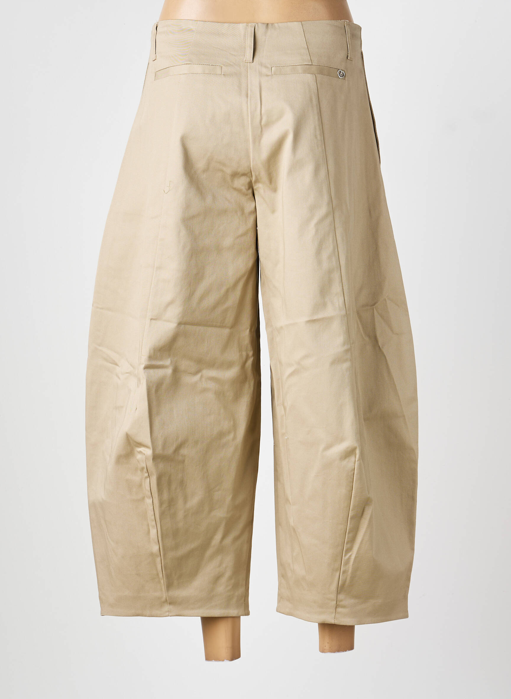 Pantalon 7/8 fermeture zippée sous rabat avec crochet beige PLEASE femme
