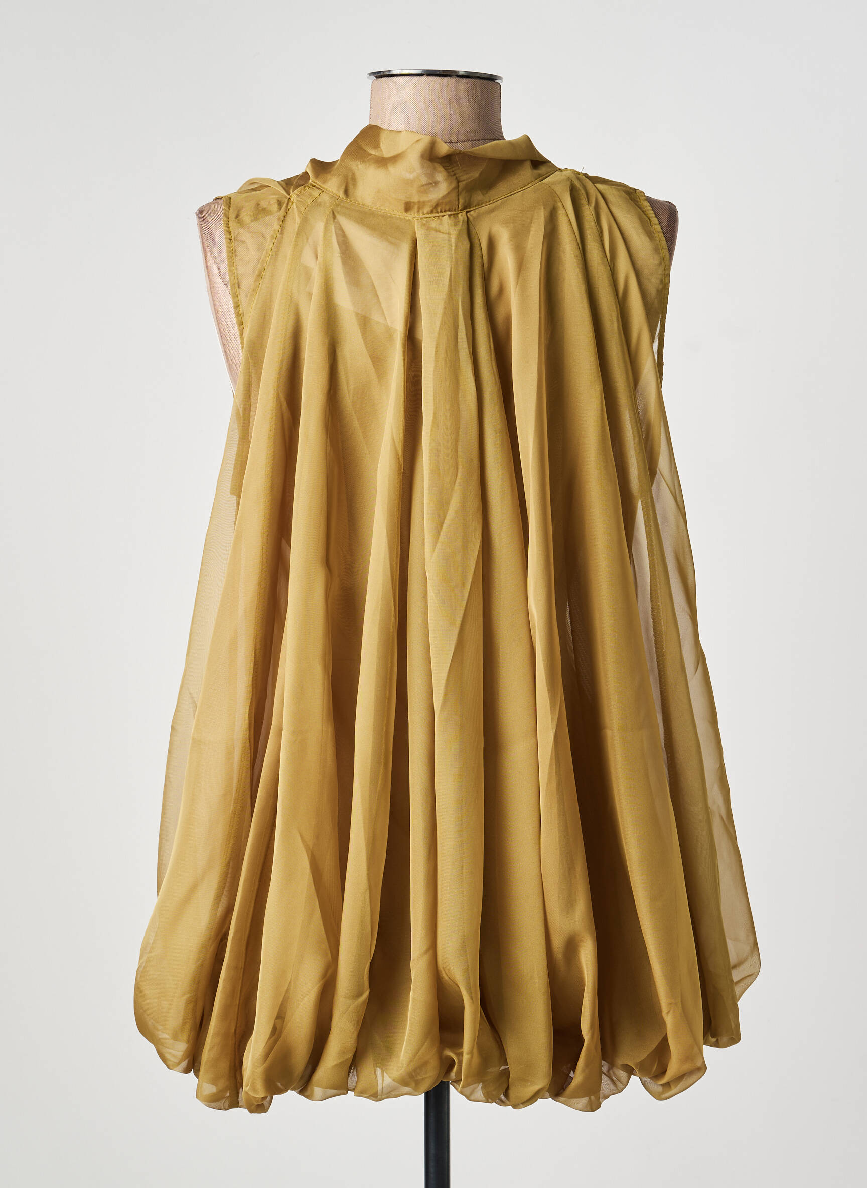 Top coupe fluide sans manche vert IMPERIAL femme