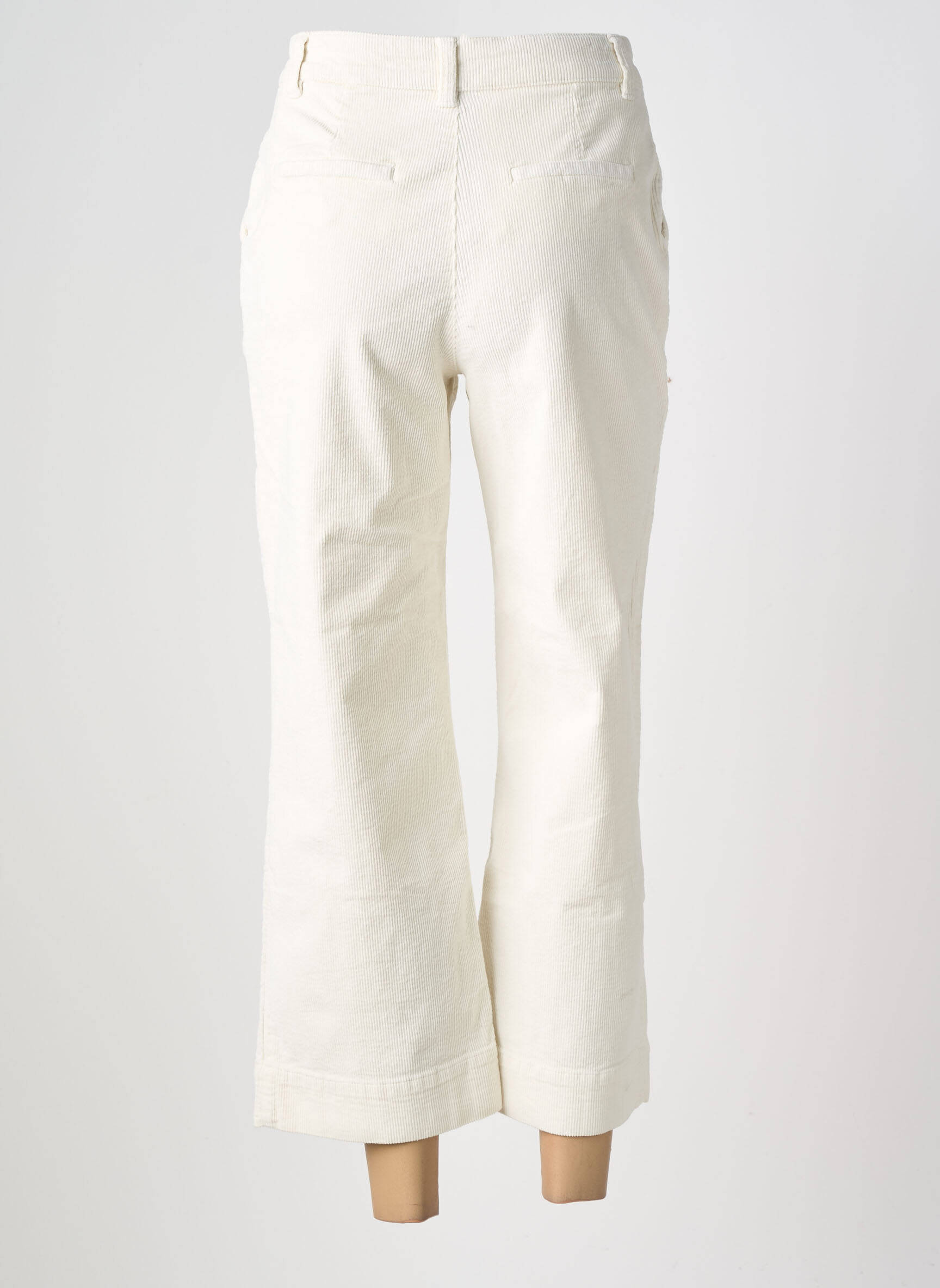 Pantalon 7/8 fermeture zippée sous rabat boutonné blanc B.YOUNG femme