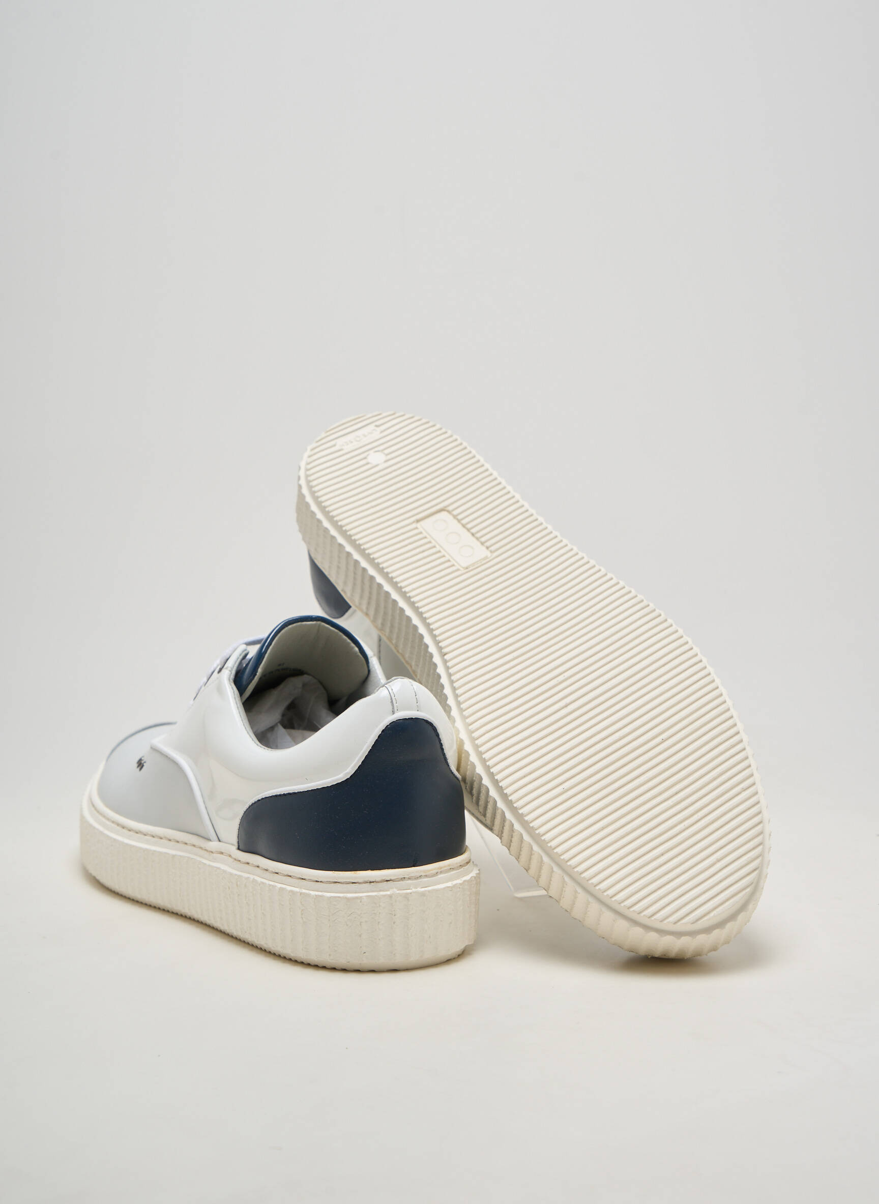 Baskets matière lisse bout rond blanc ME.LAND homme