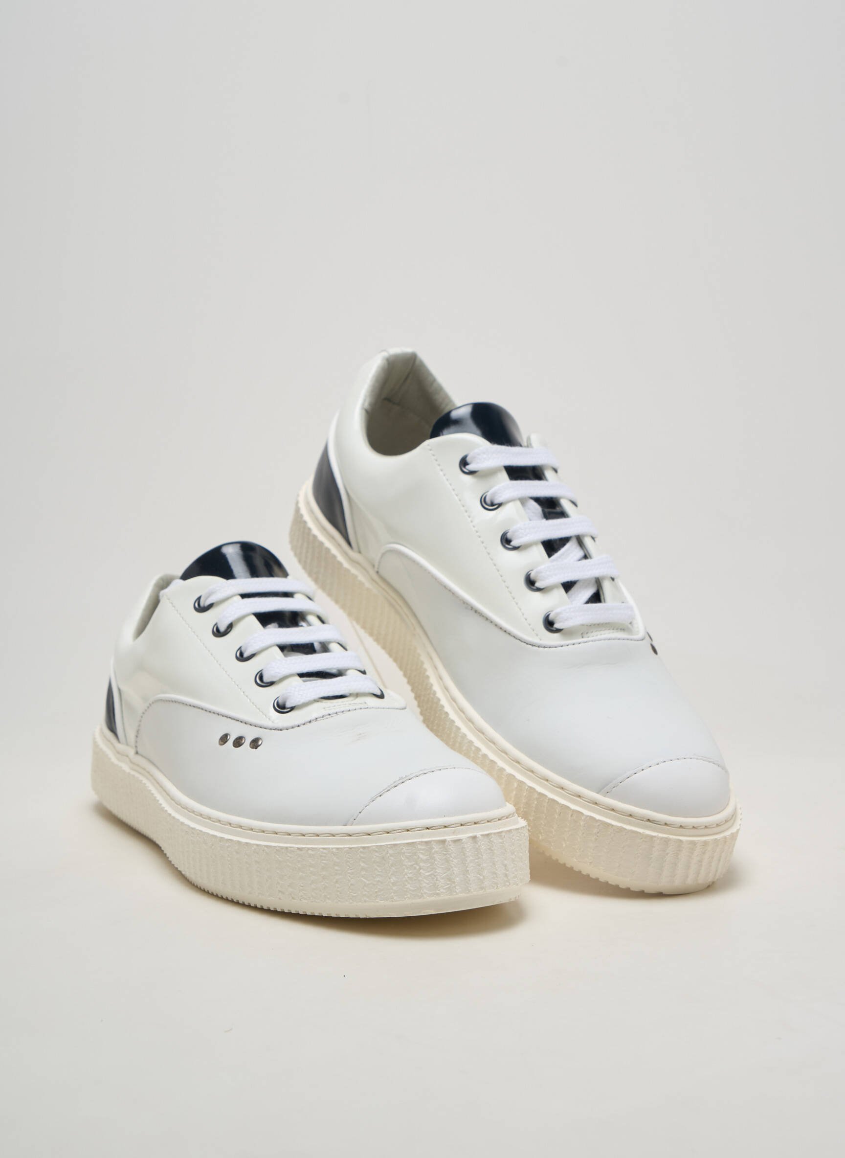 Baskets matière lisse bout rond blanc ME.LAND homme