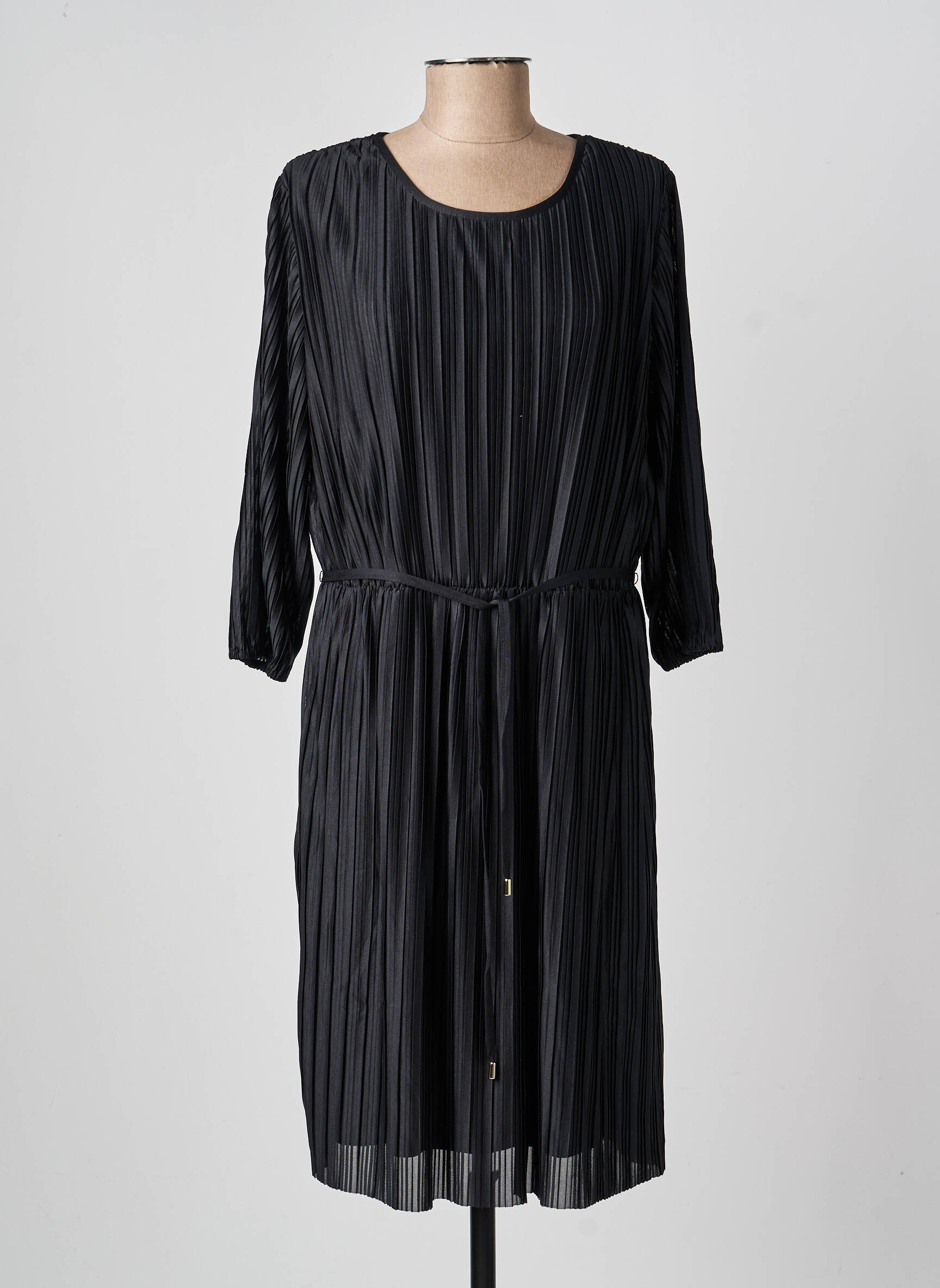 Robe mi-longue coupe fluide manches longues noir DAMART femme