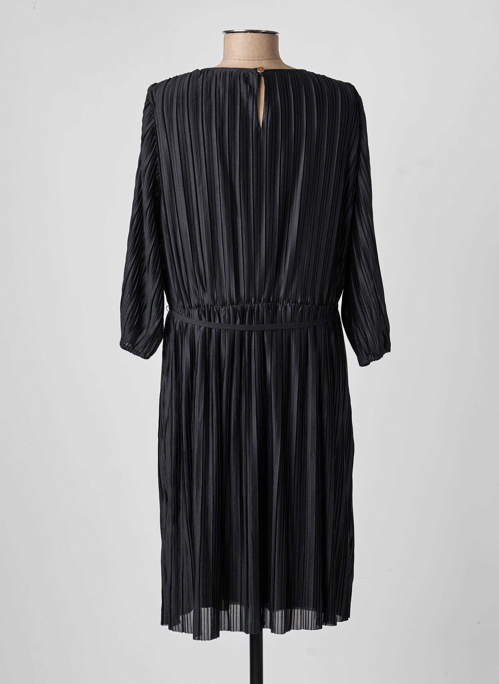 Robe mi-longue coupe fluide manches longues noir DAMART femme