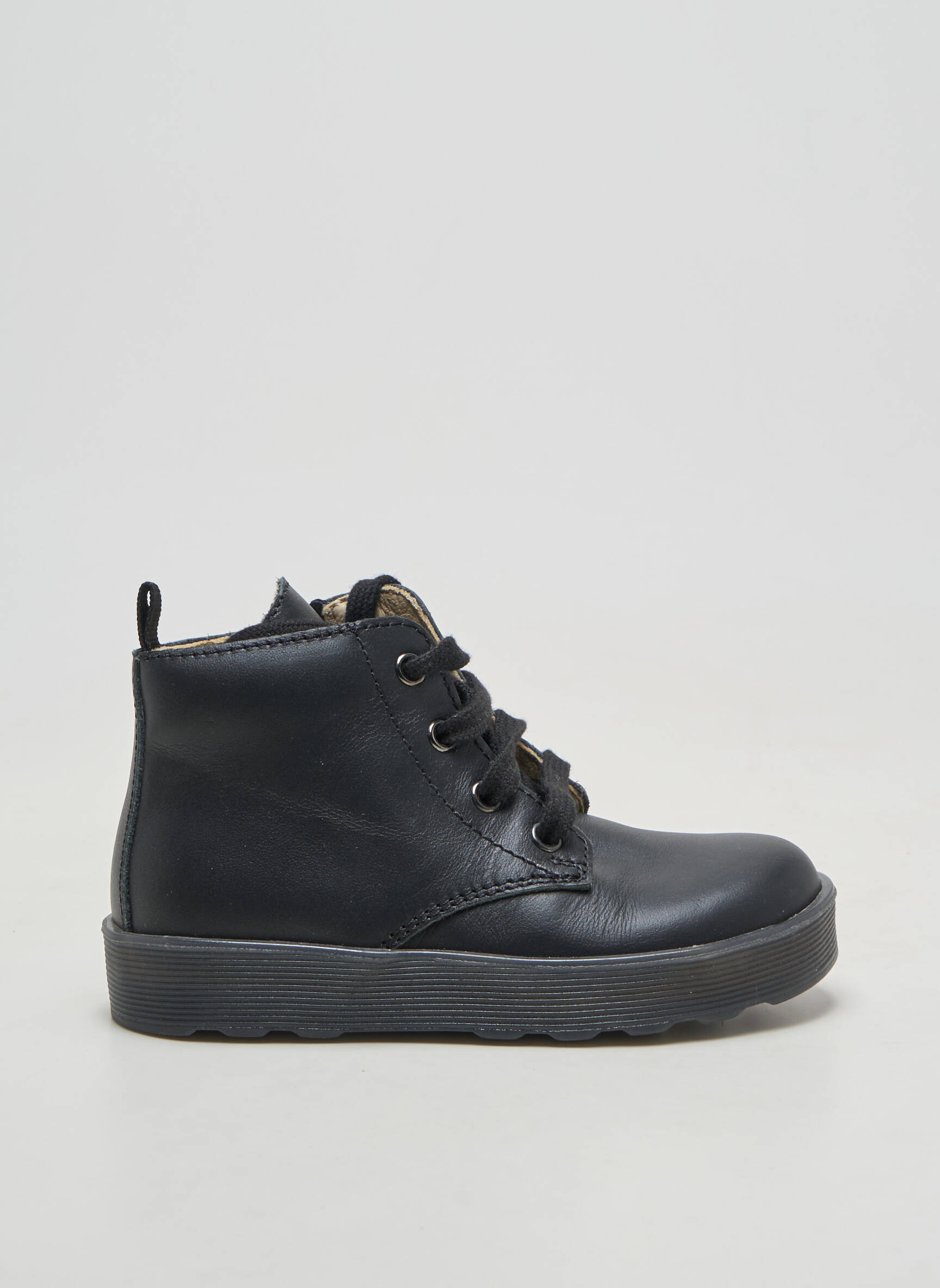 Bottillons matière lisse bout rond noir FALCOTTO fille