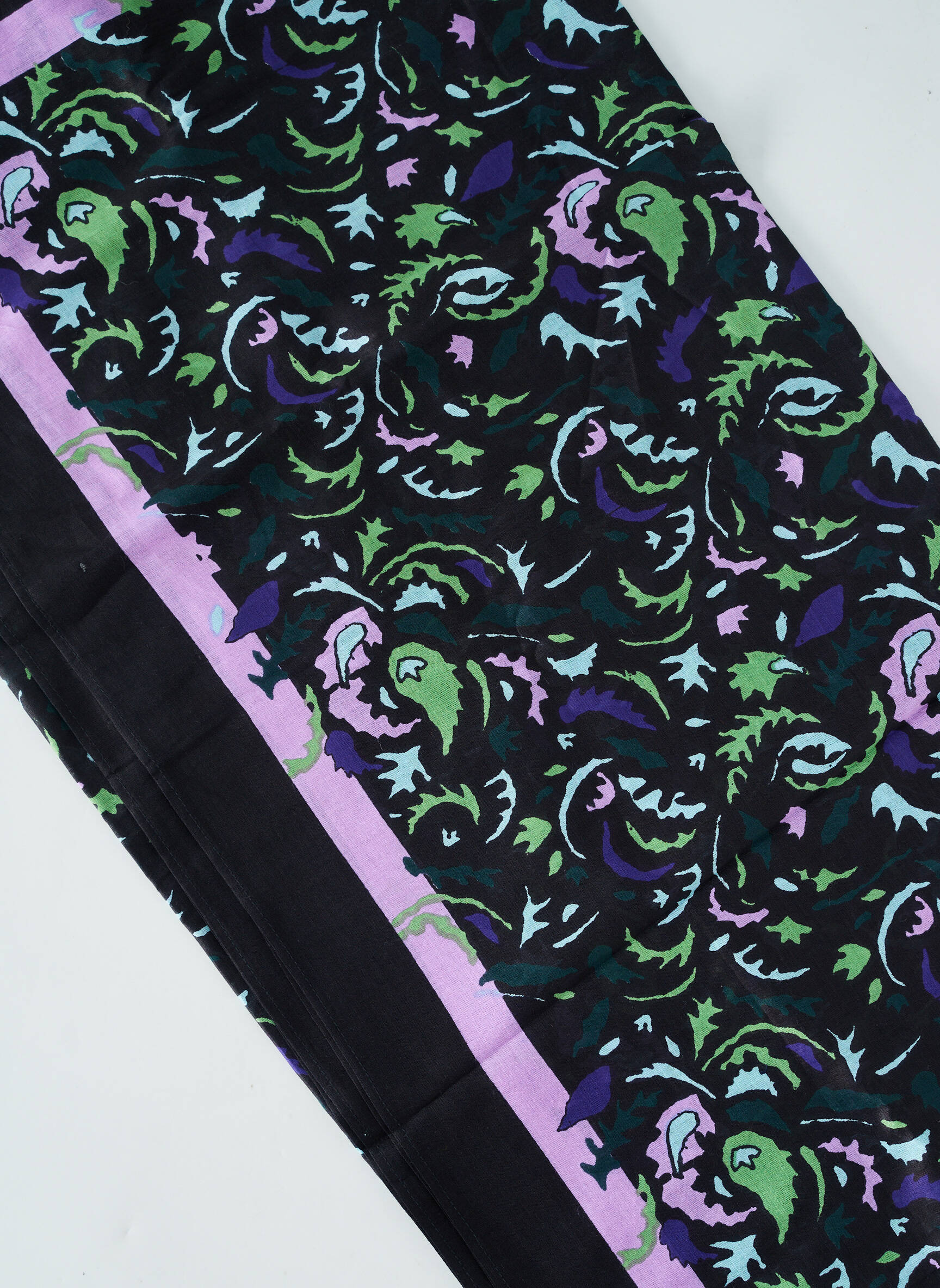 Foulard tissage popeline noir LA FIANCÉE femme