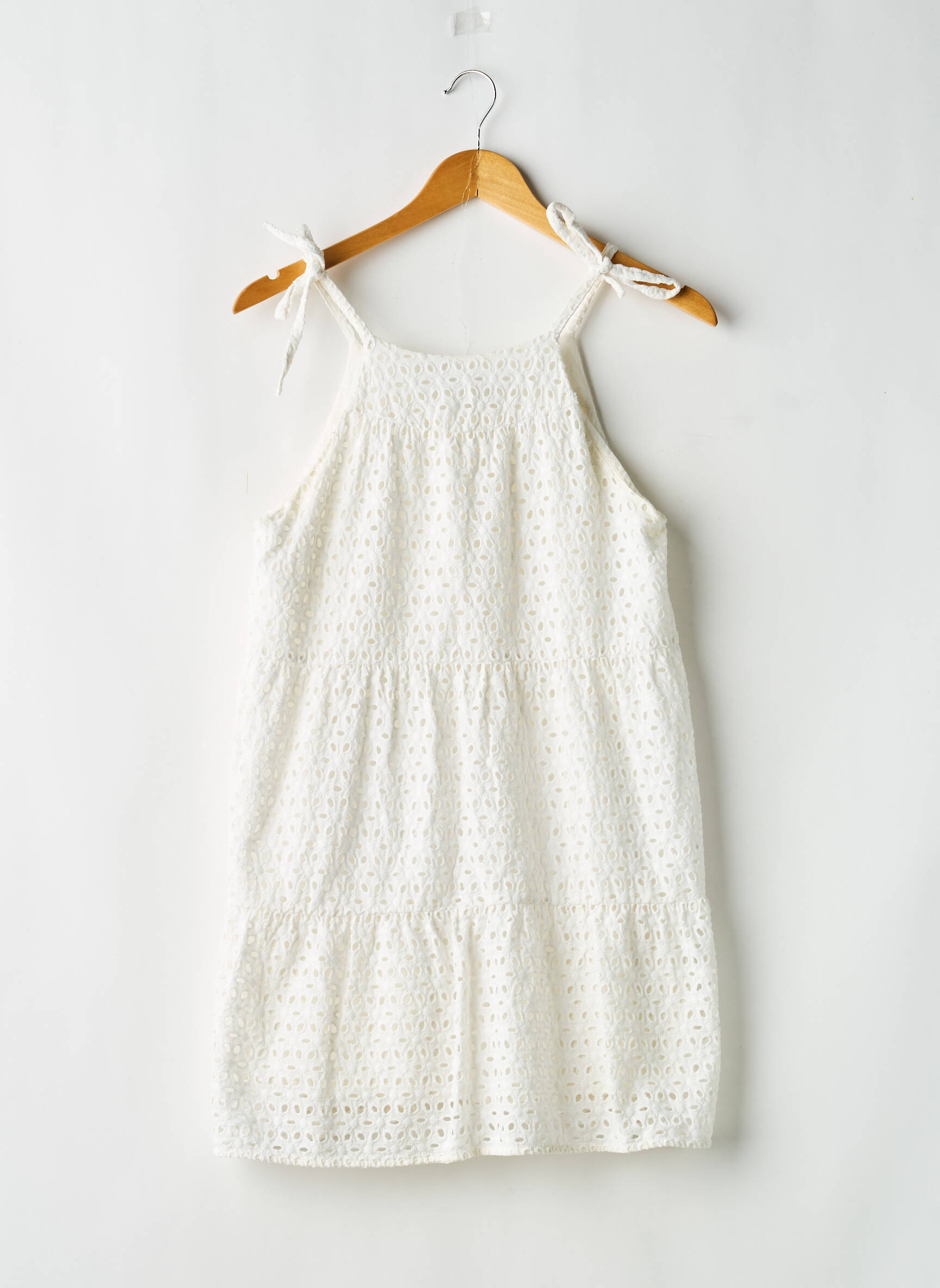 Robe mi-longue coupe fluide fines bretelles blanc ZARA femme
