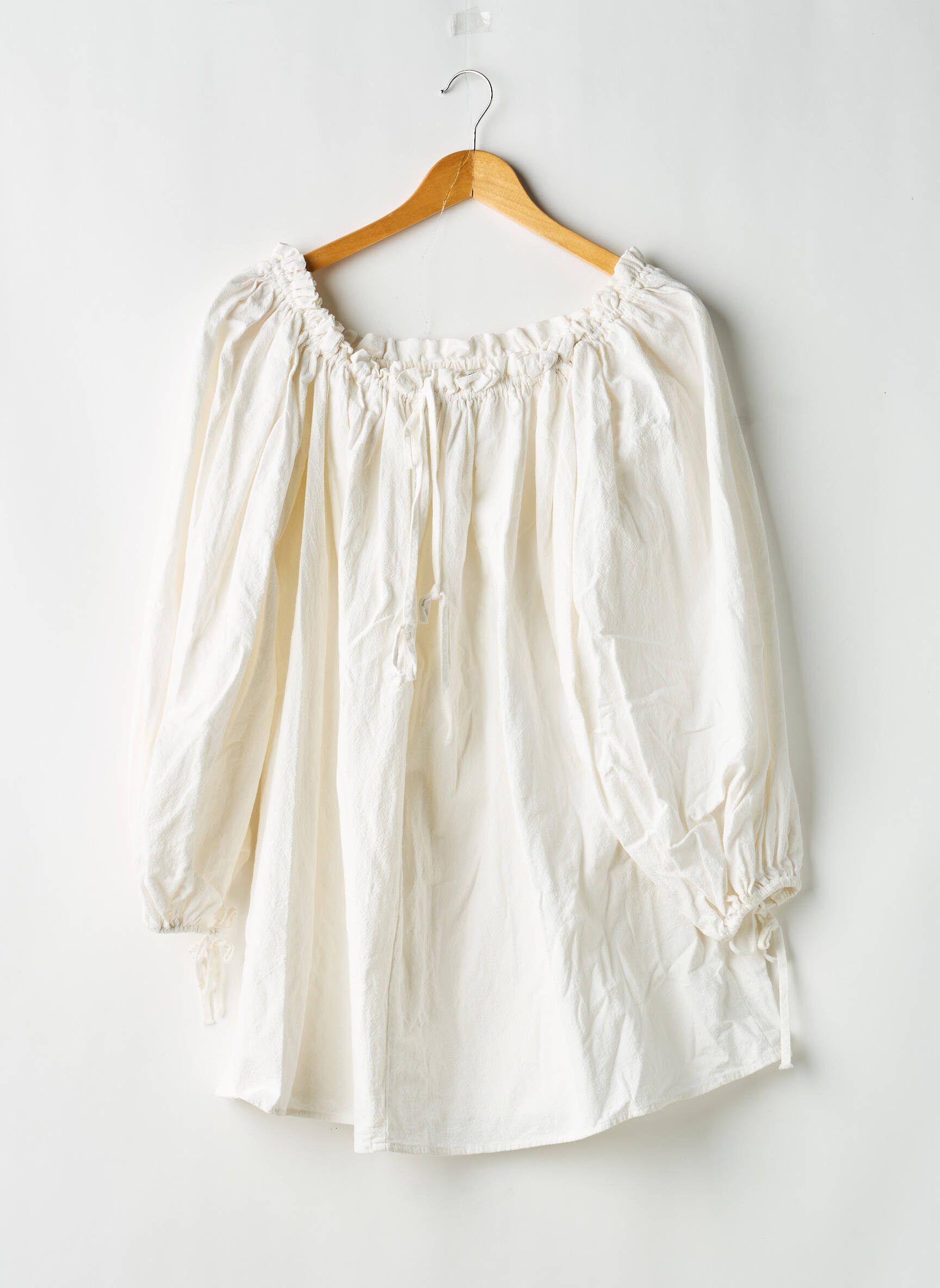 Robe mi-longue coupe fluide manches longues blanc NASTY GAL femme