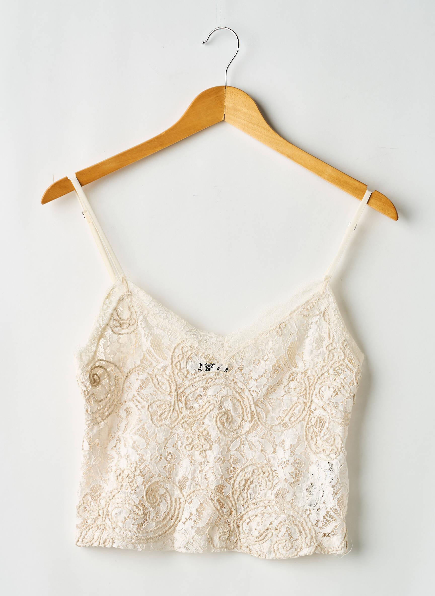 Top coupe cintrée fines bretelles beige ZARA femme