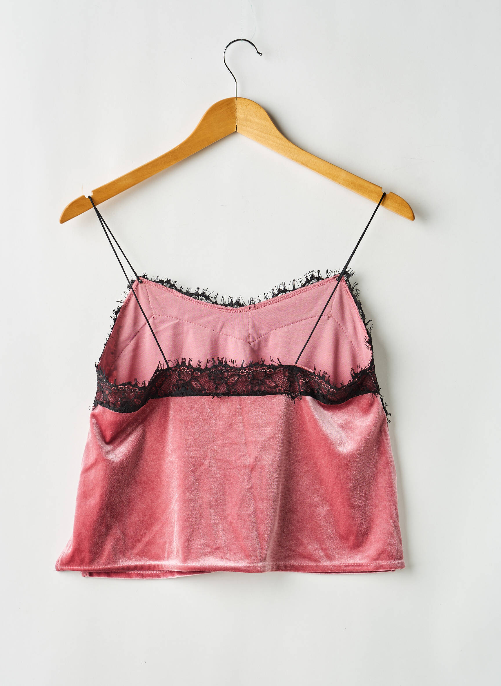 Top coupe cintrée fines bretelles rose UNDIZ femme