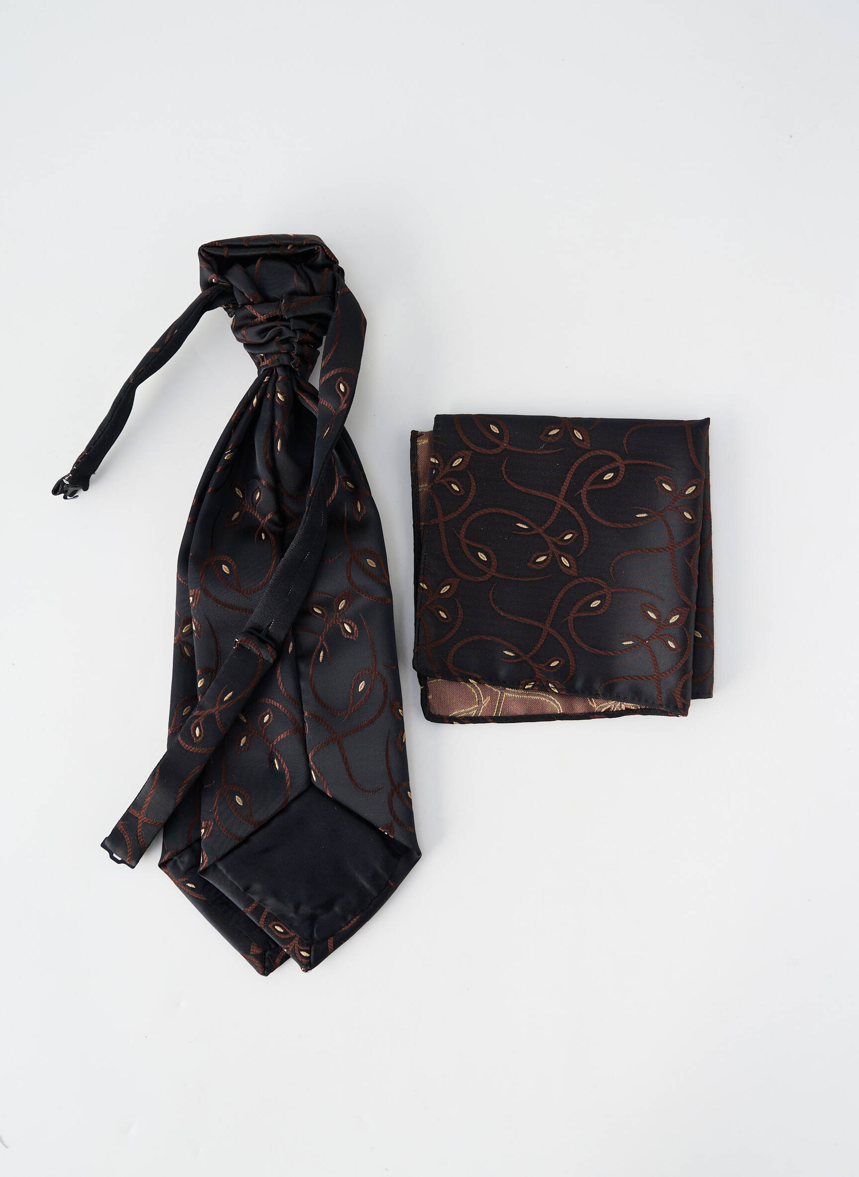 Cravate tissage satiné marron MASTERHAND homme