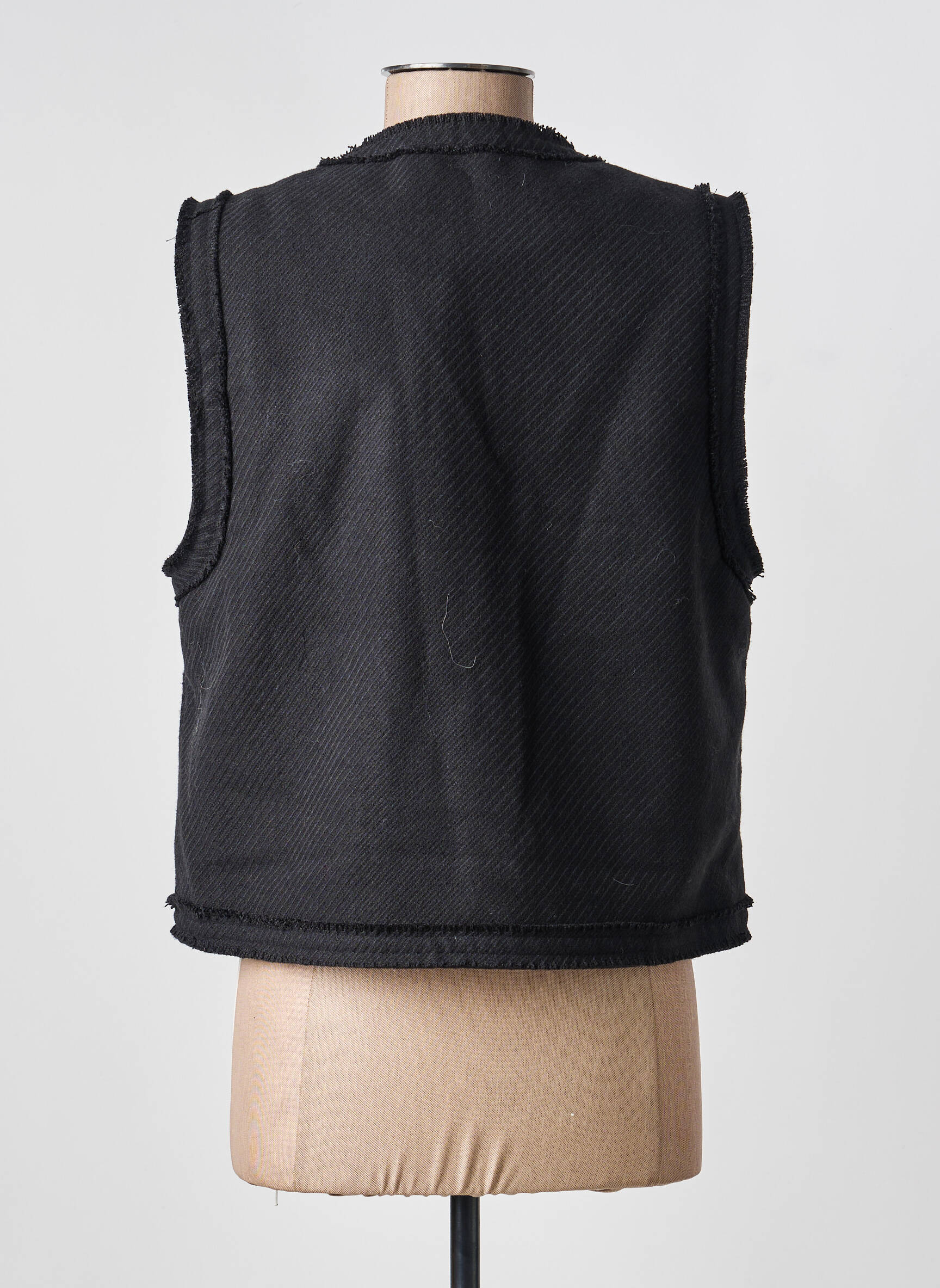 Gilet sans manche fermeture boutonnée sur le devant noir SEE U SOON femme