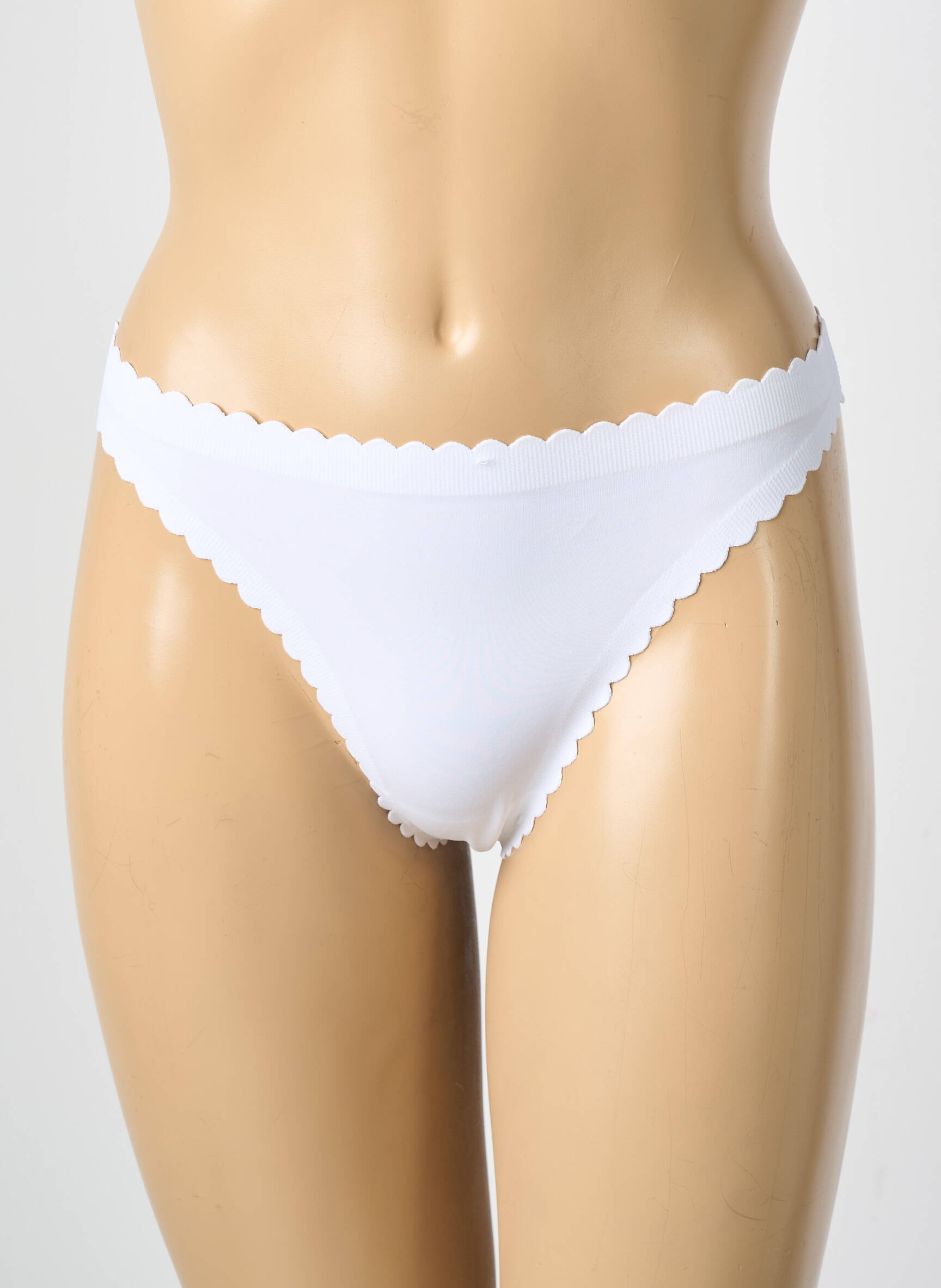 String string blanc DIM femme