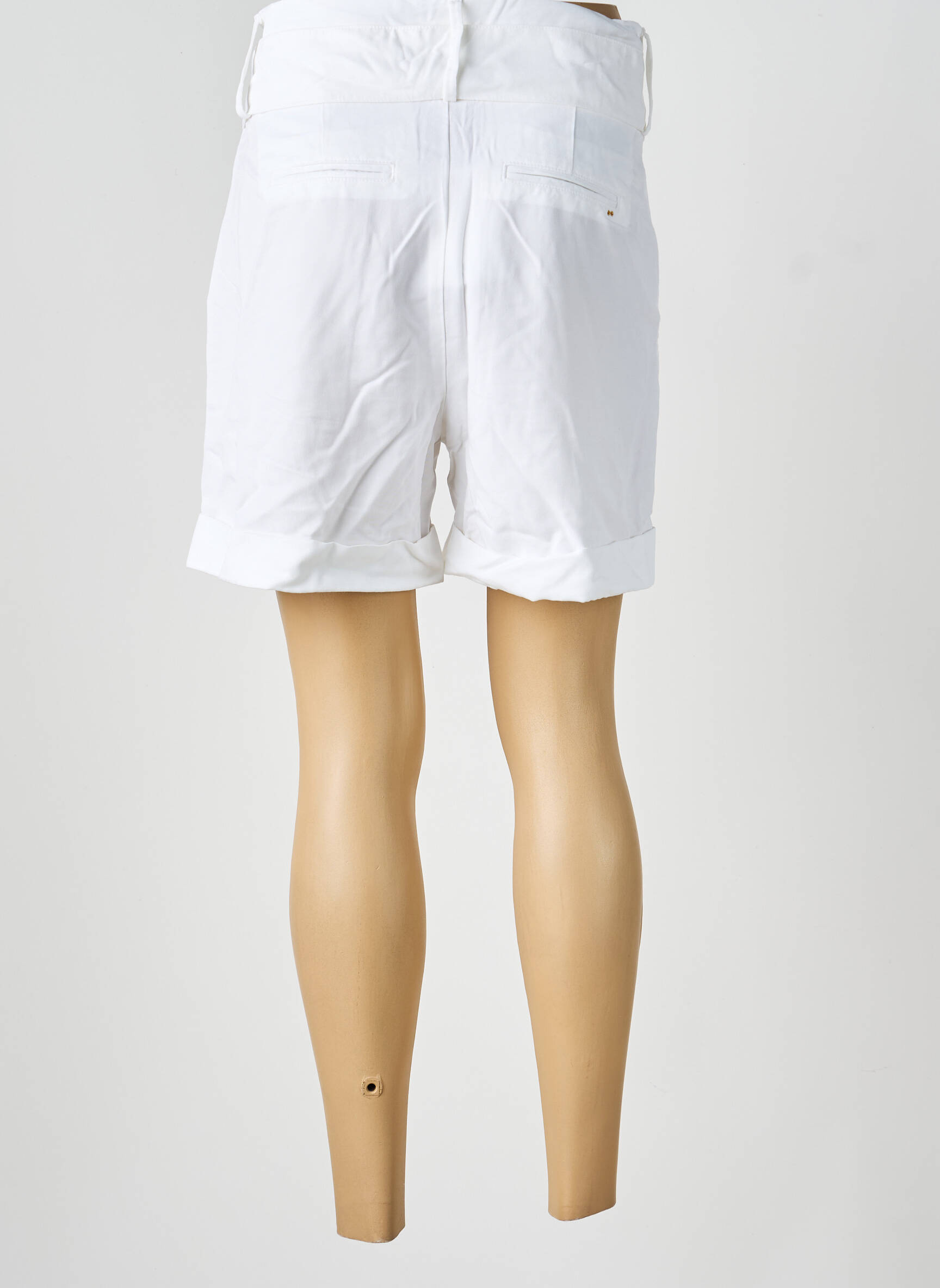 Short fermeture zippée sous rabat boutonné blanc COUTURIST femme
