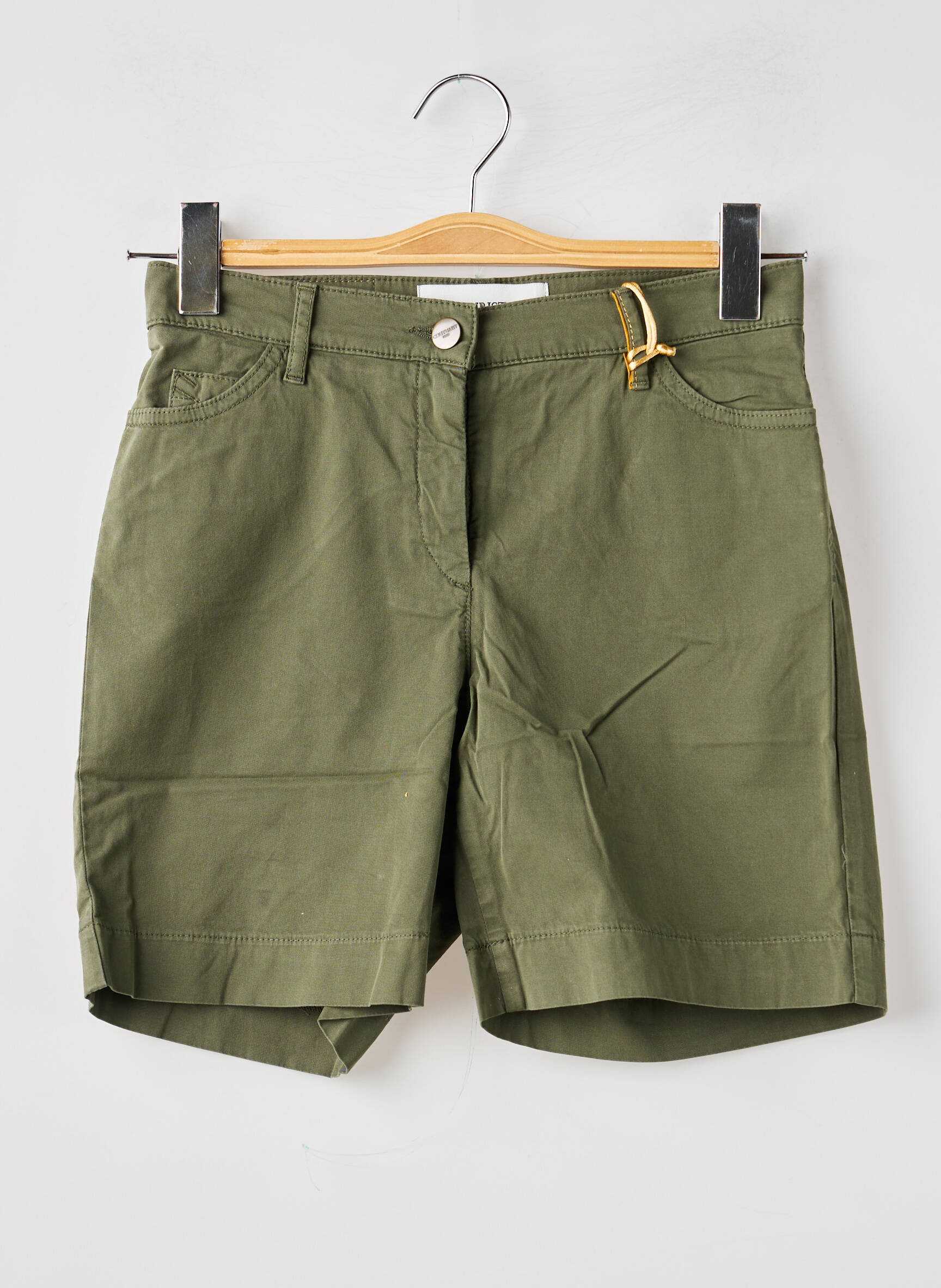 Short fermeture zippée sous rabat boutonné vert COUTURIST femme
