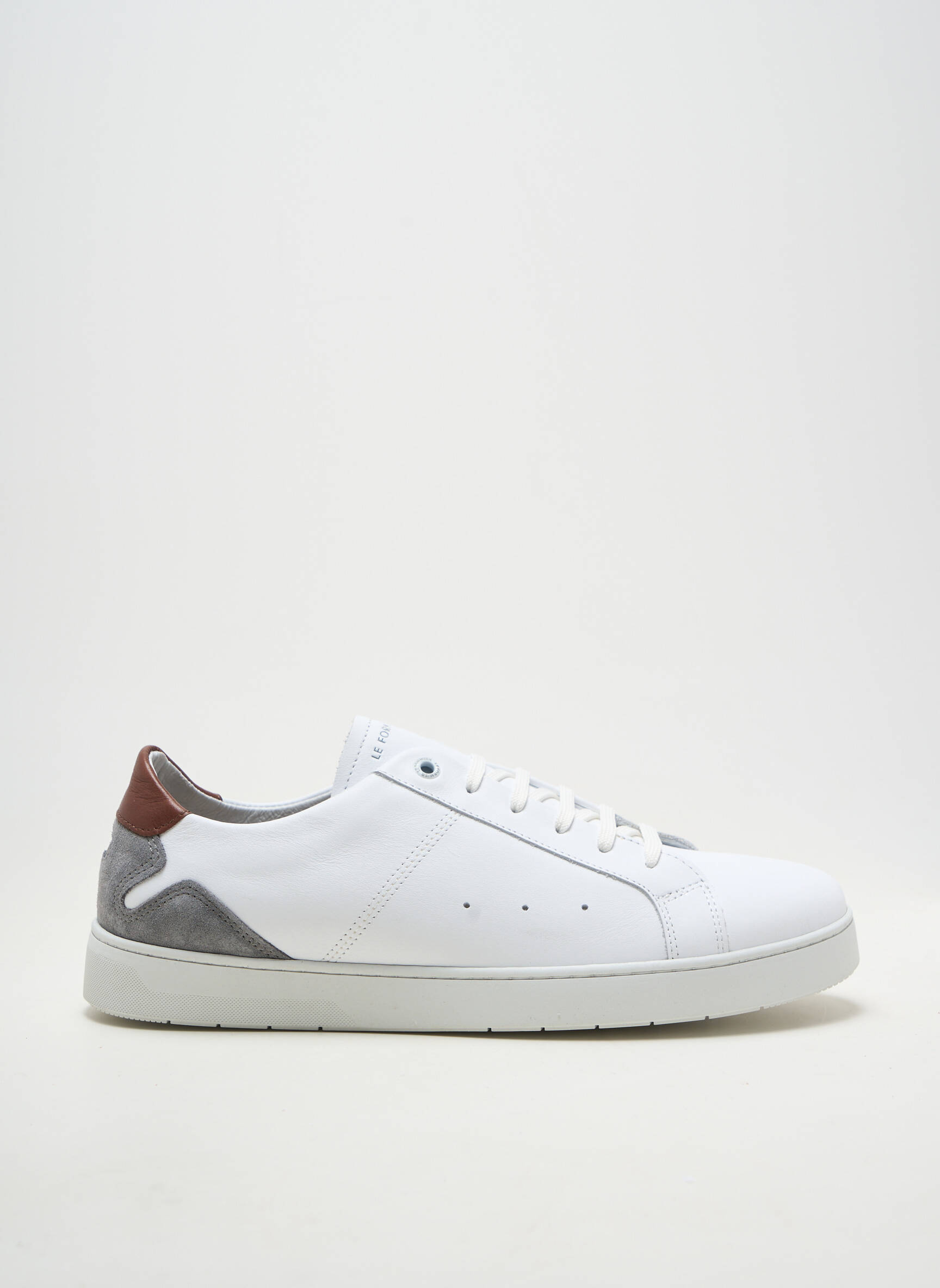 Baskets bout rond talon plat jusqu'à 3cm blanc LE FORMIER femme
