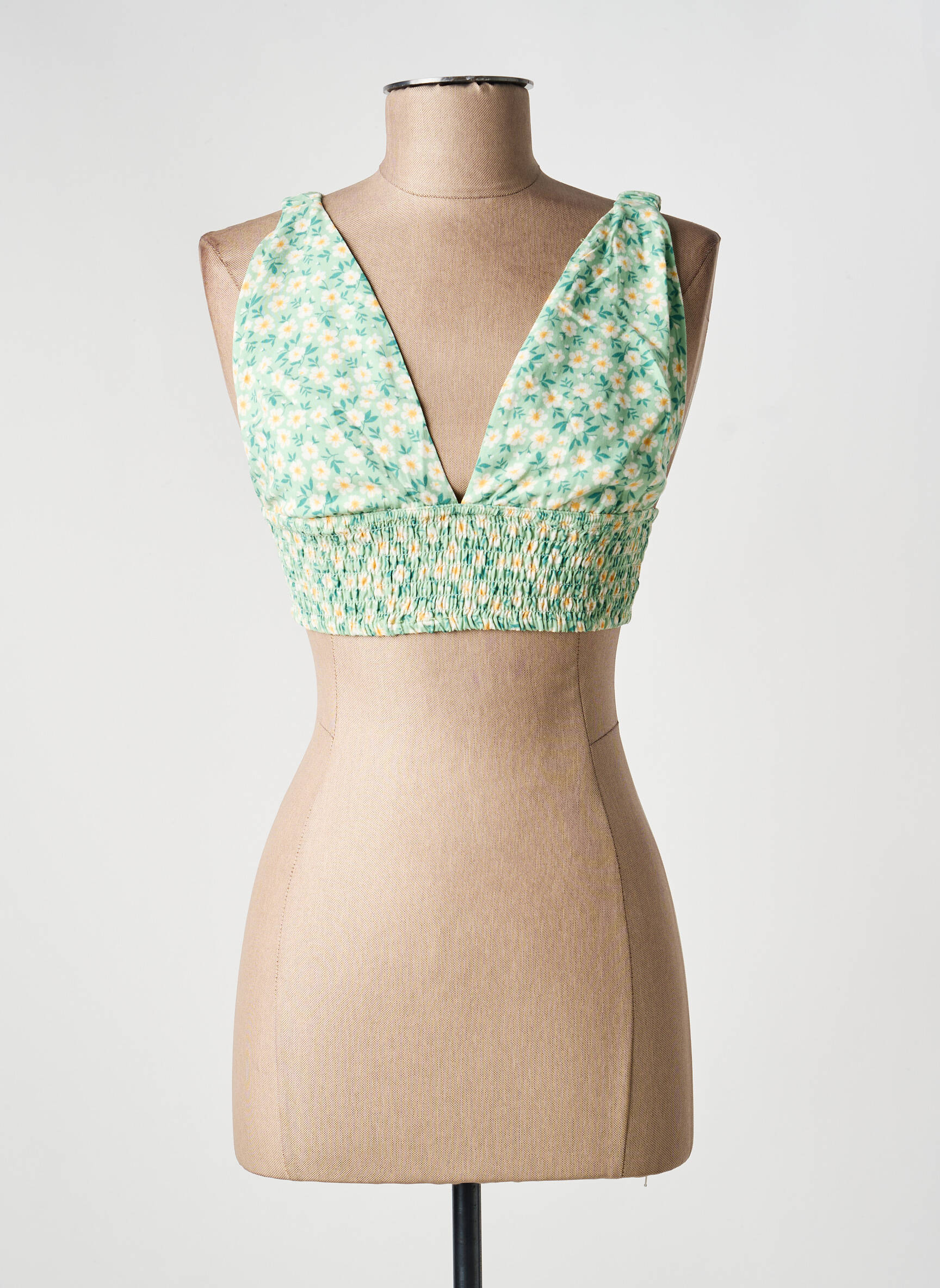Top col v sans manche vert YSABEL MORA femme