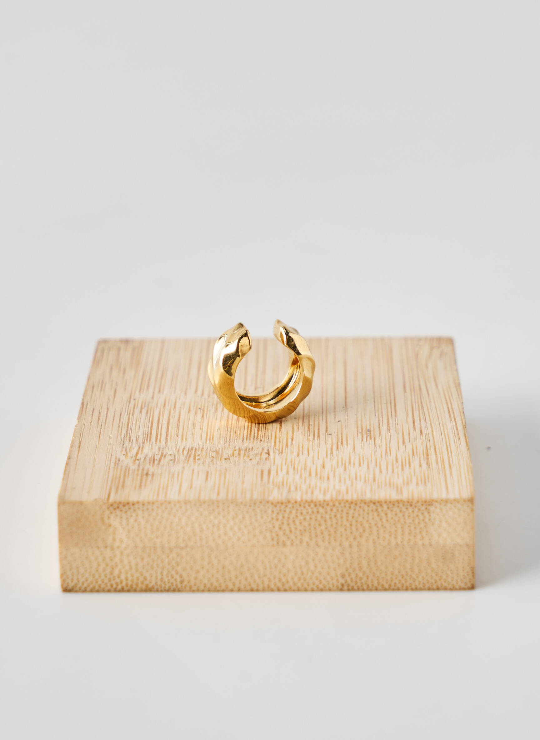 Boucle d'oreille mono matériaux métal or PANDORA femme