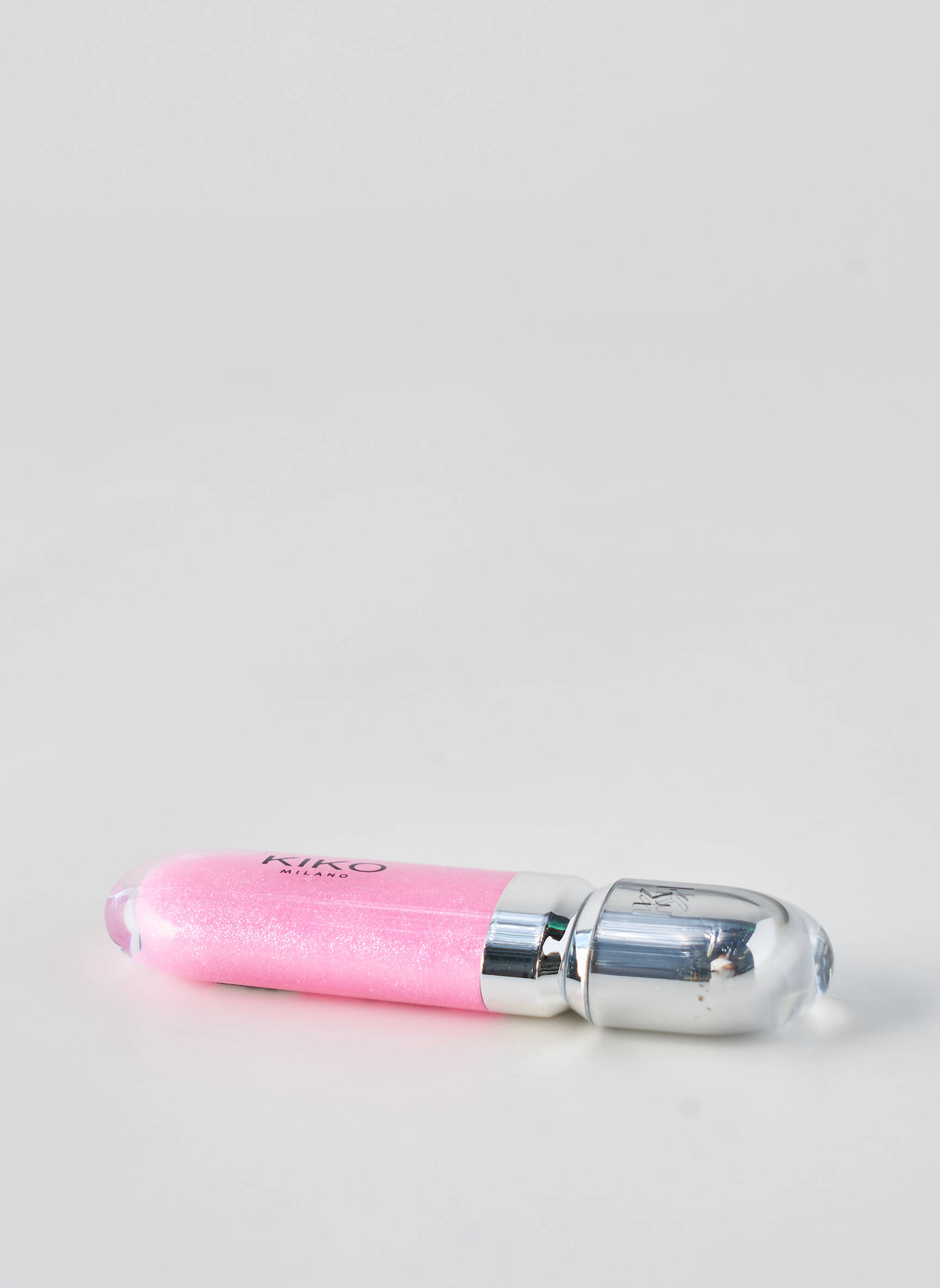 Maquillage pour les lèvres  gloss rose KIKO femme